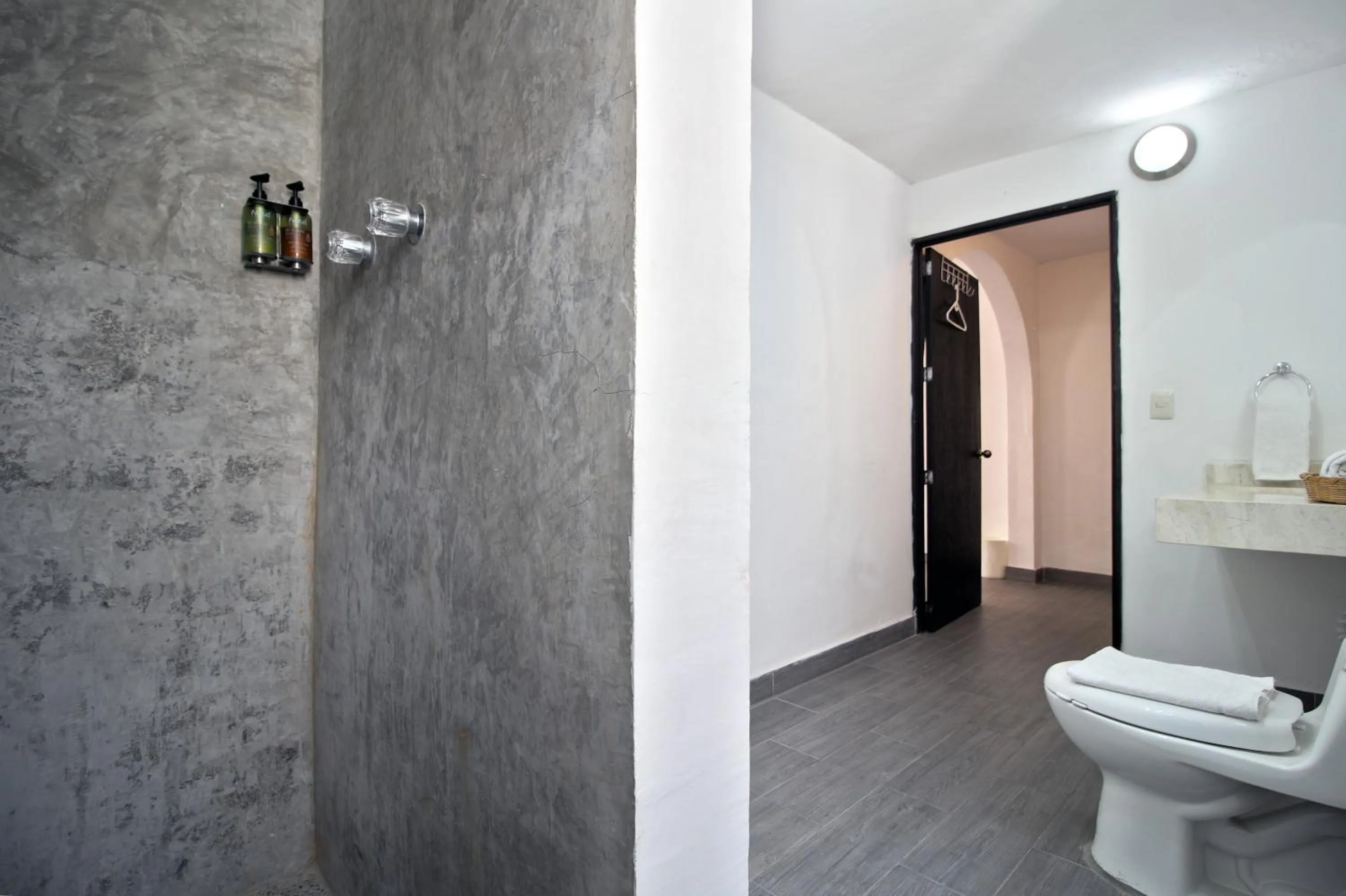 Bathroom in Hotel Punto 79