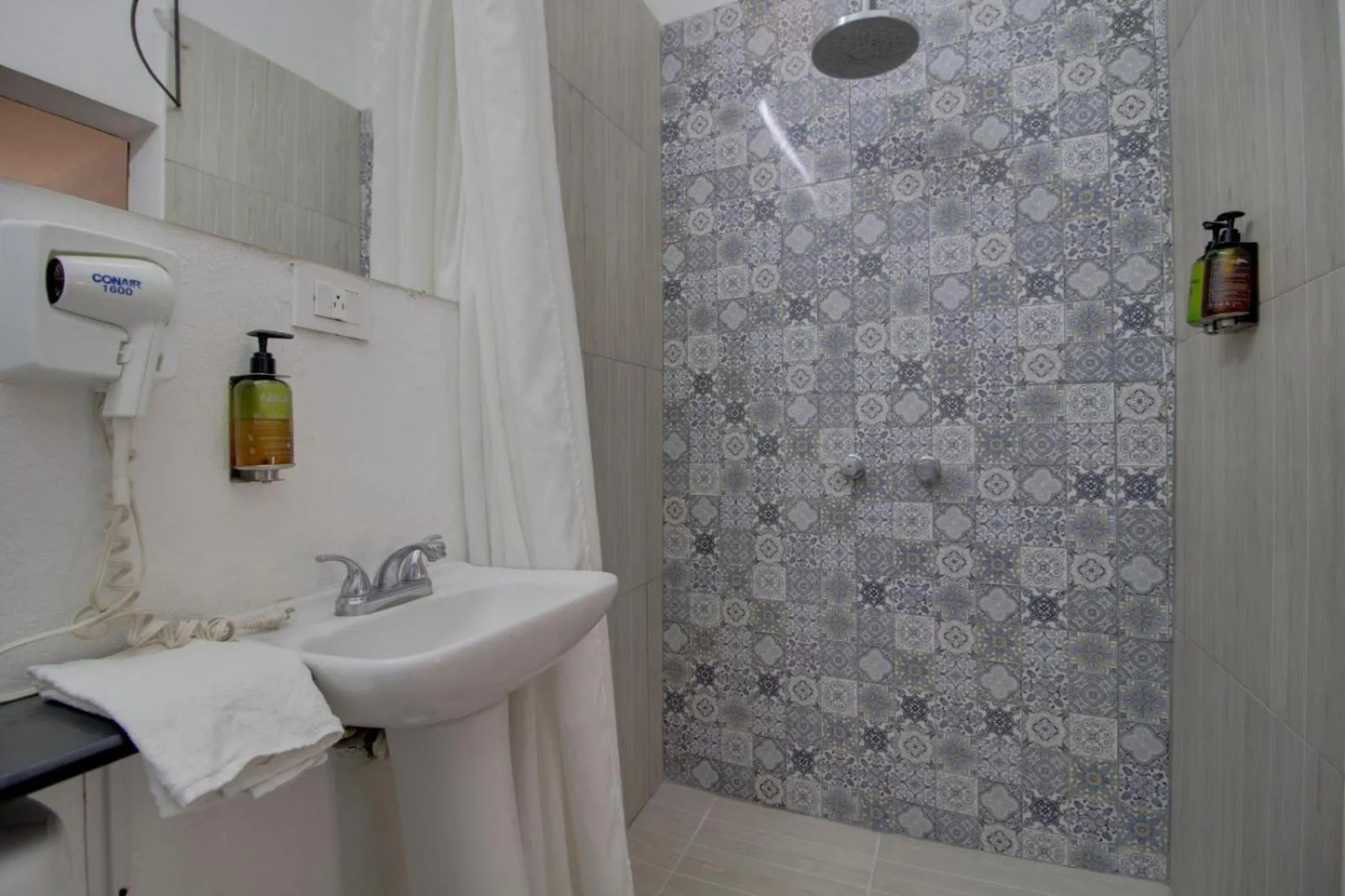 Bathroom in Hotel Punto 79