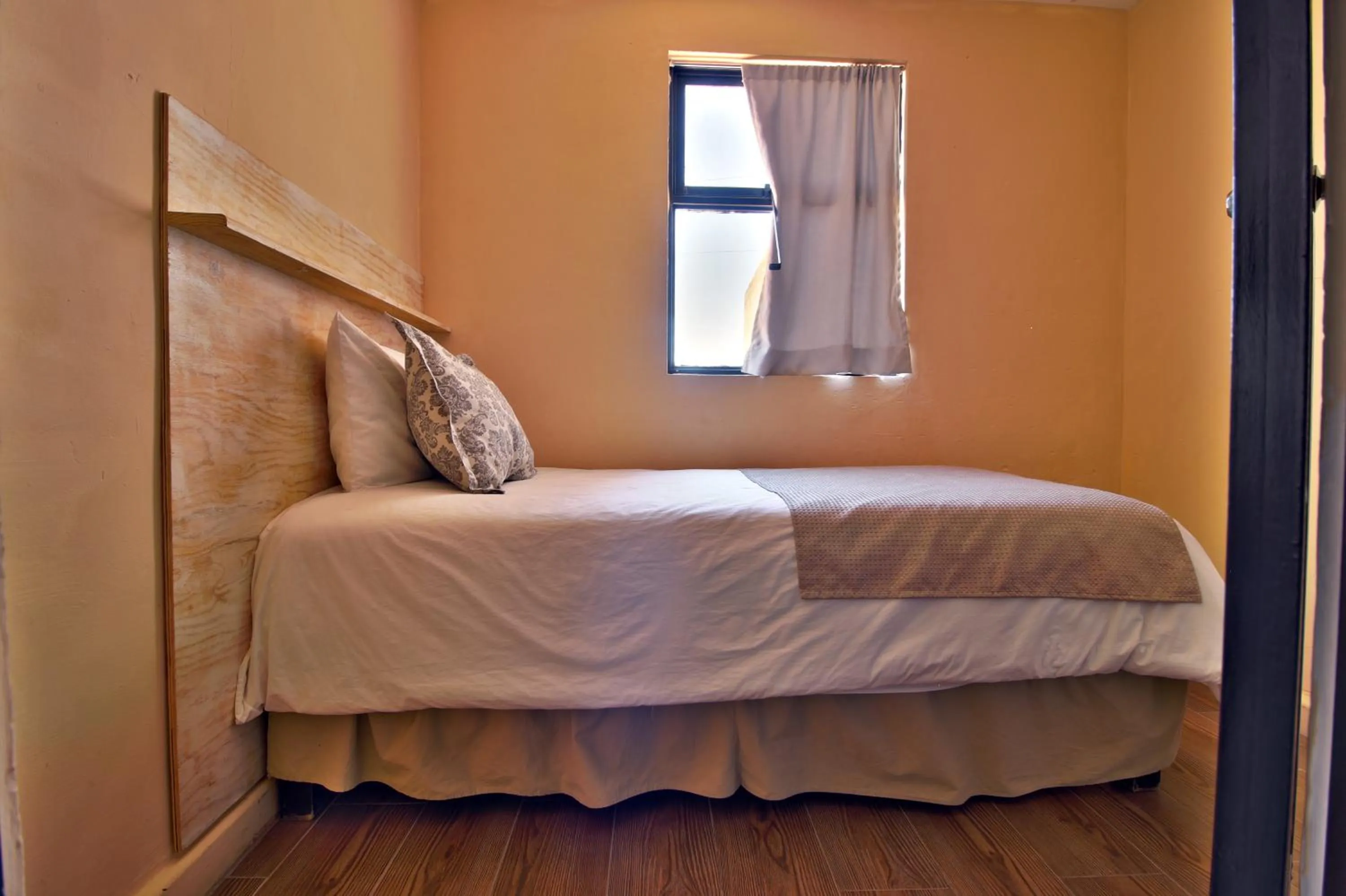 Bedroom, Bed in Hotel Punto 79