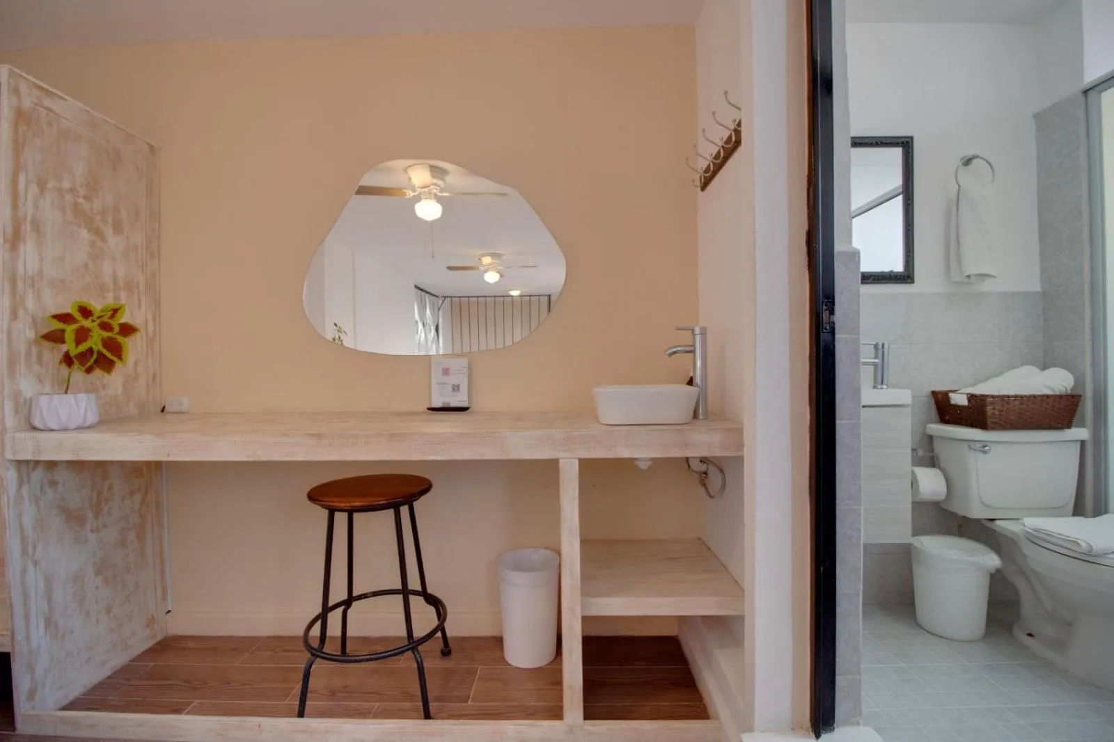 Bathroom in Hotel Punto 79