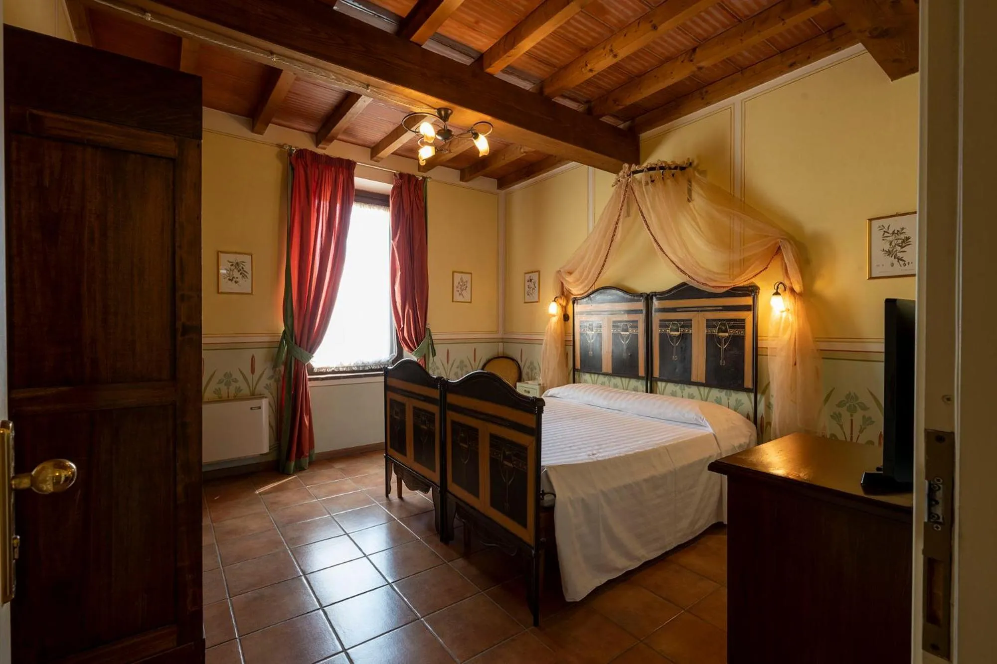 Bedroom, Bed in Hotel Airone