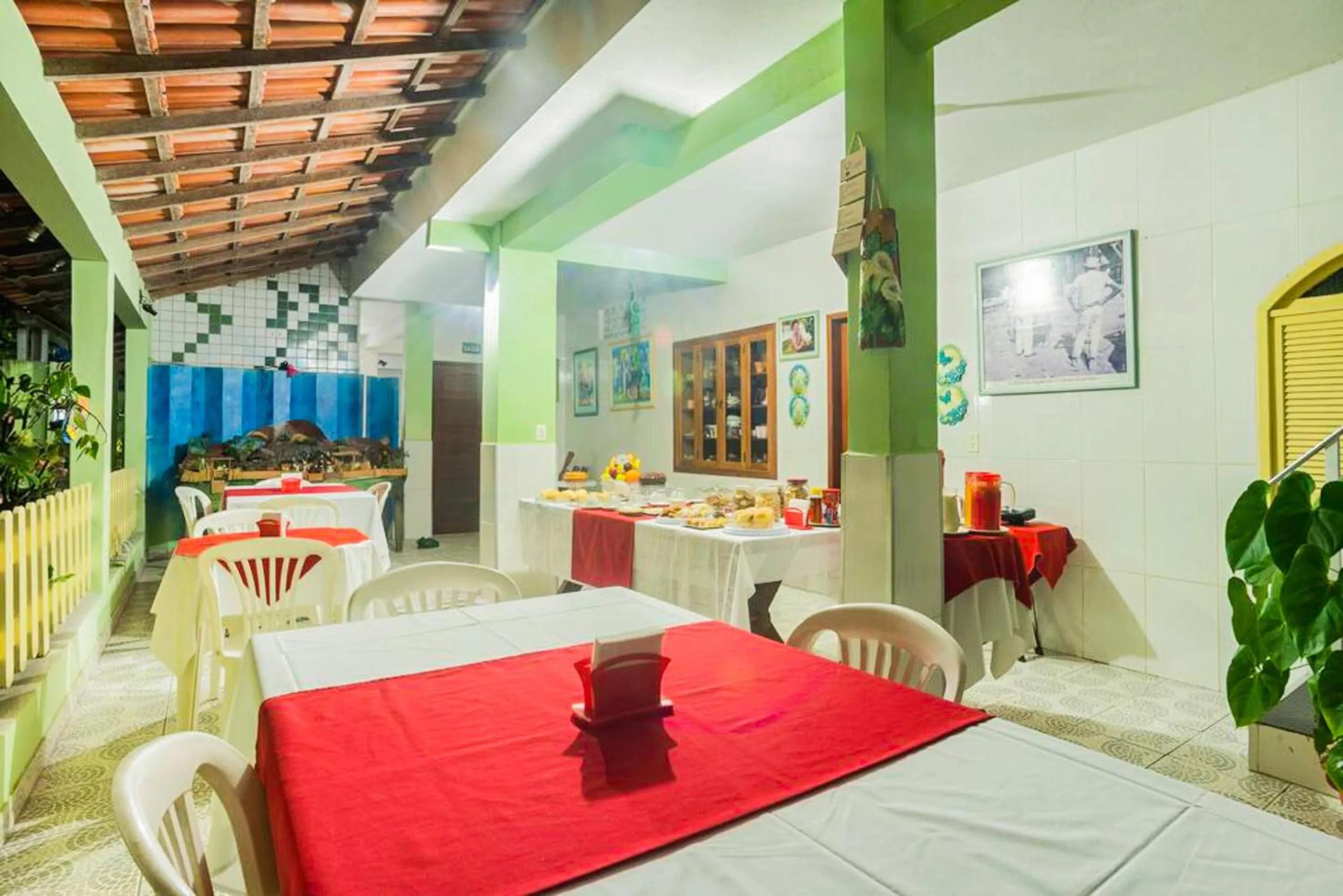 Breakfast in VOA Pousada Dos Jasmins