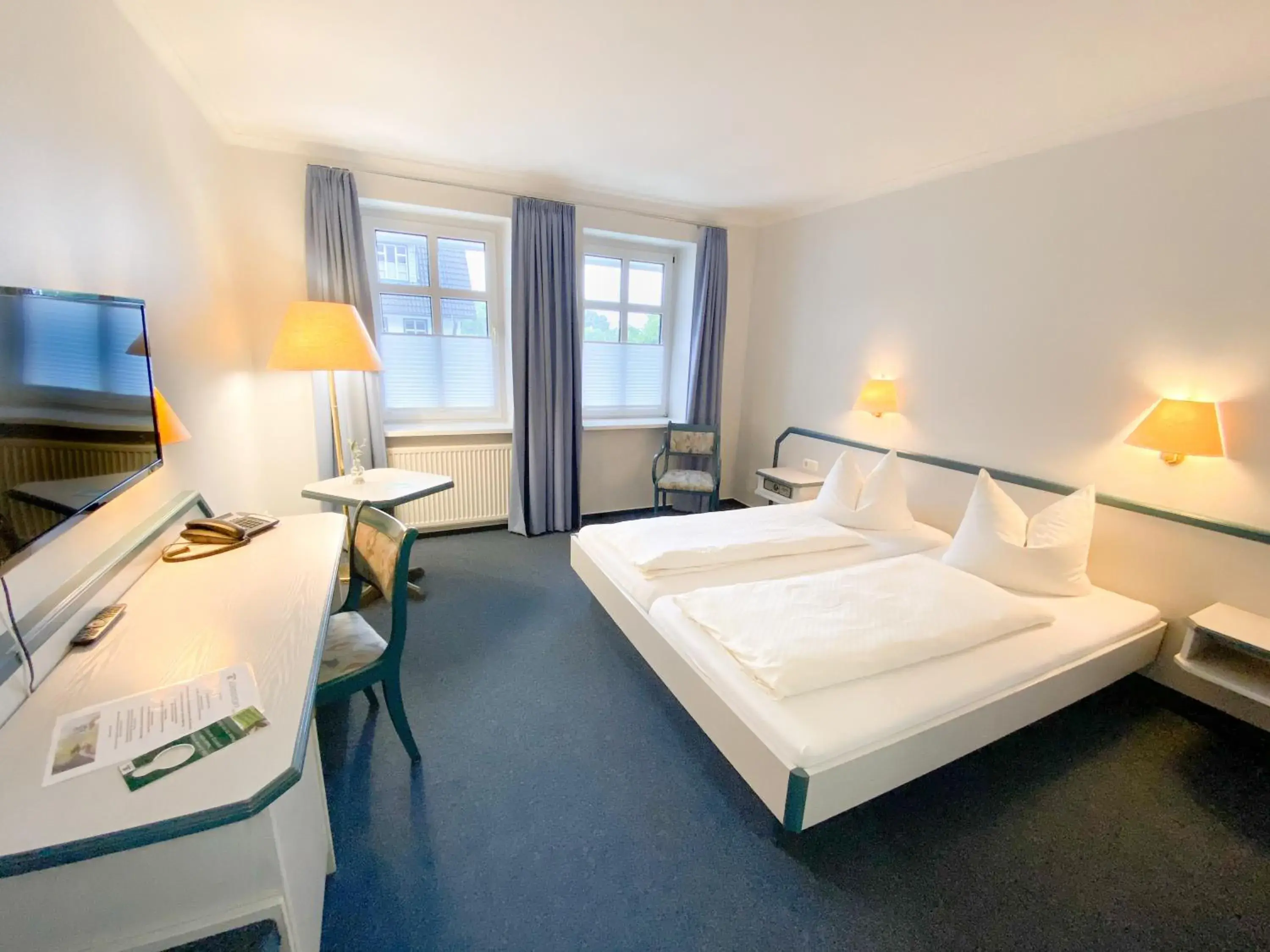 Double Room - single occupancy in Hotel Wikingerhof Double Room - single occupancy in Hotel Wikingerhof