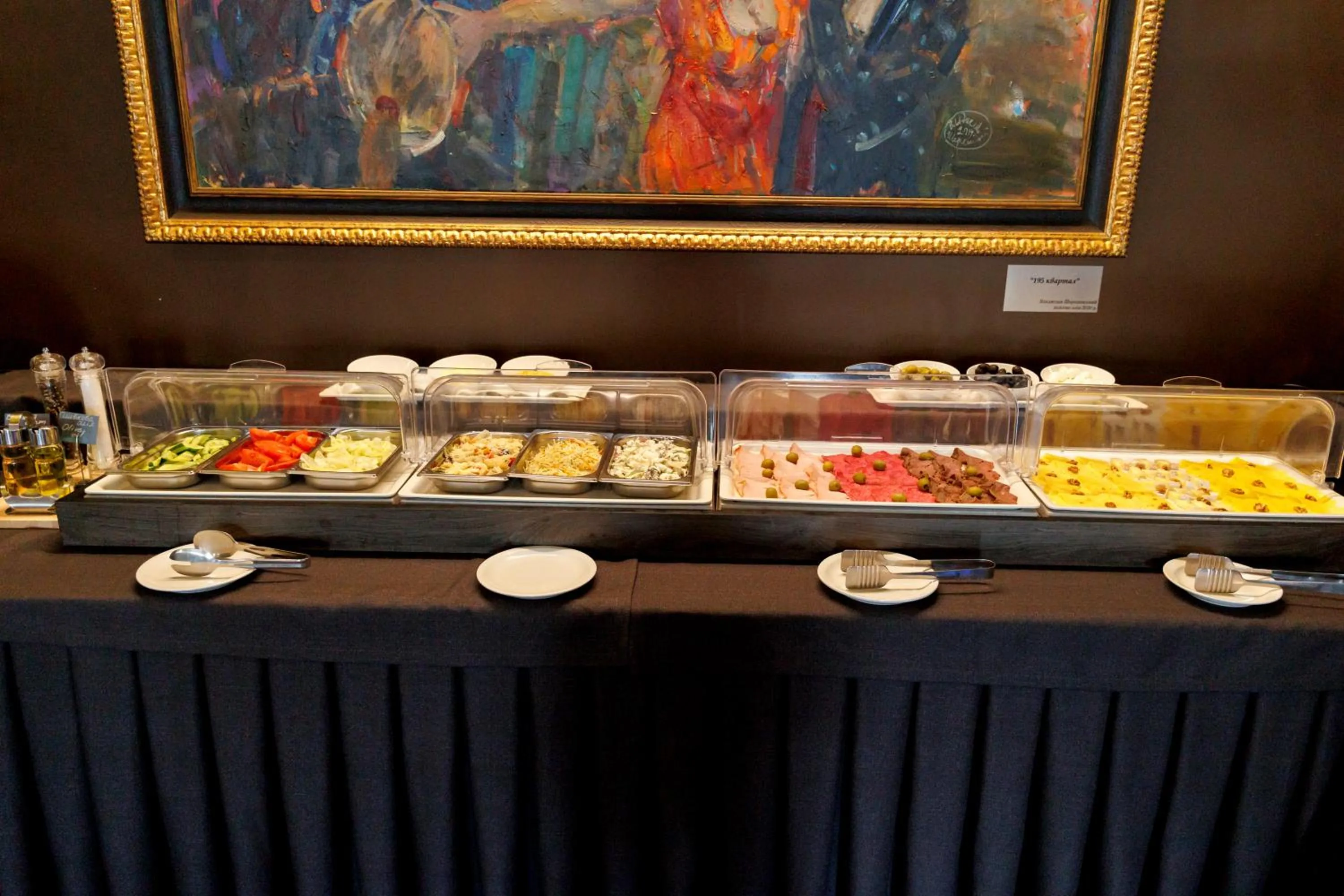 Restaurant/places to eat in LH Hotel&SPA