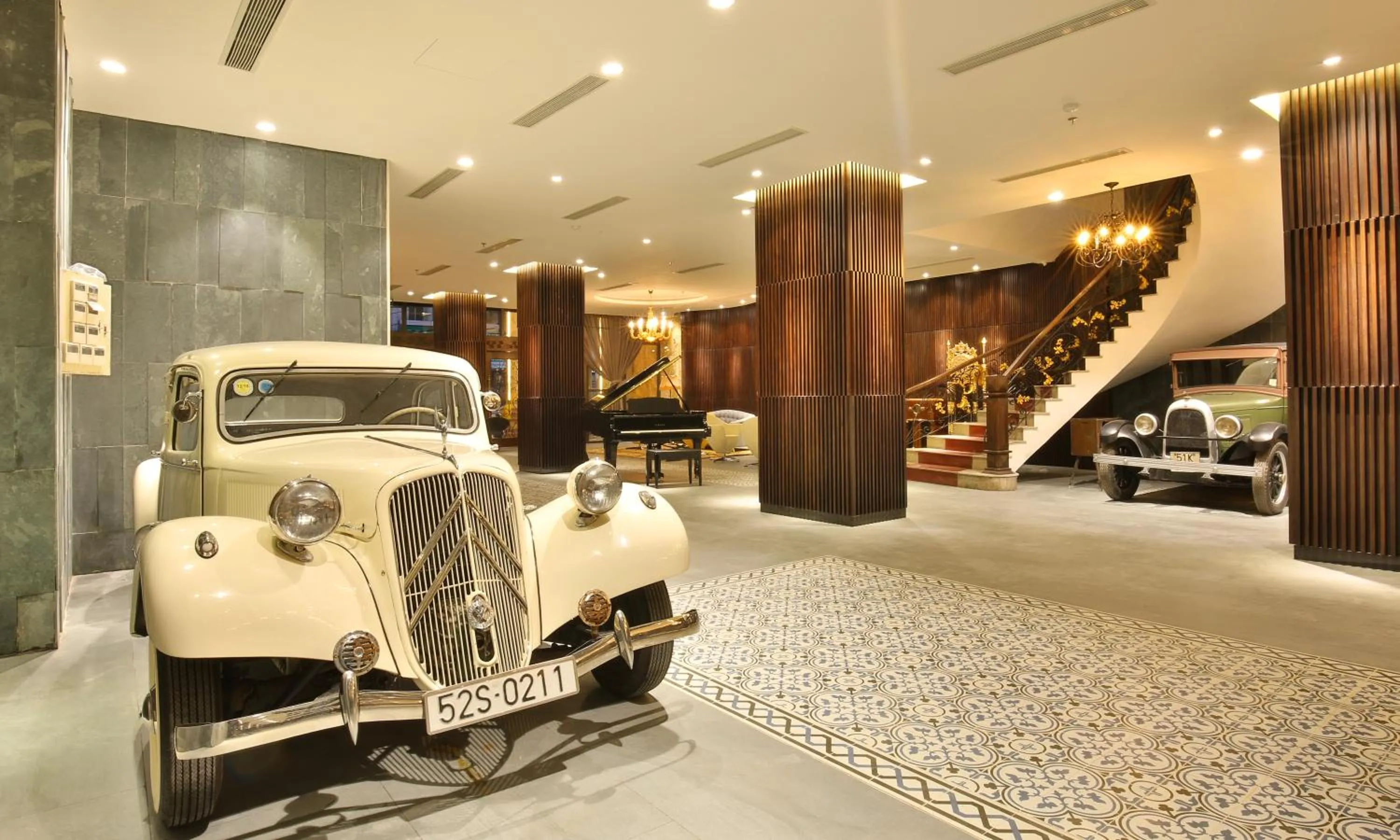 Lobby or reception in Dong Duong Hotel & Suites - City Central - Afternoon Tea Inclusive