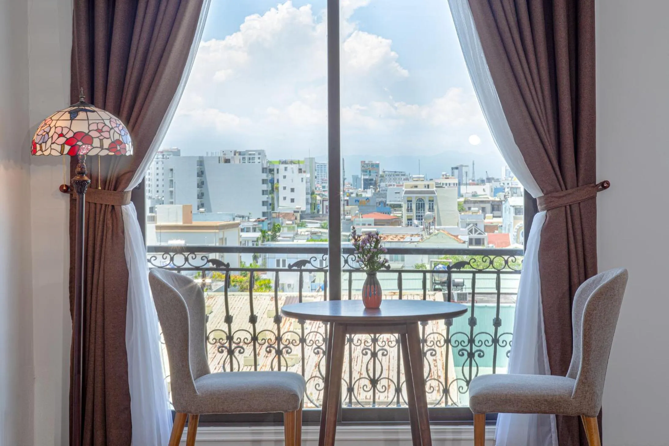 Bed in Dong Duong Hotel & Suites - City Central - Afternoon Tea Inclusive