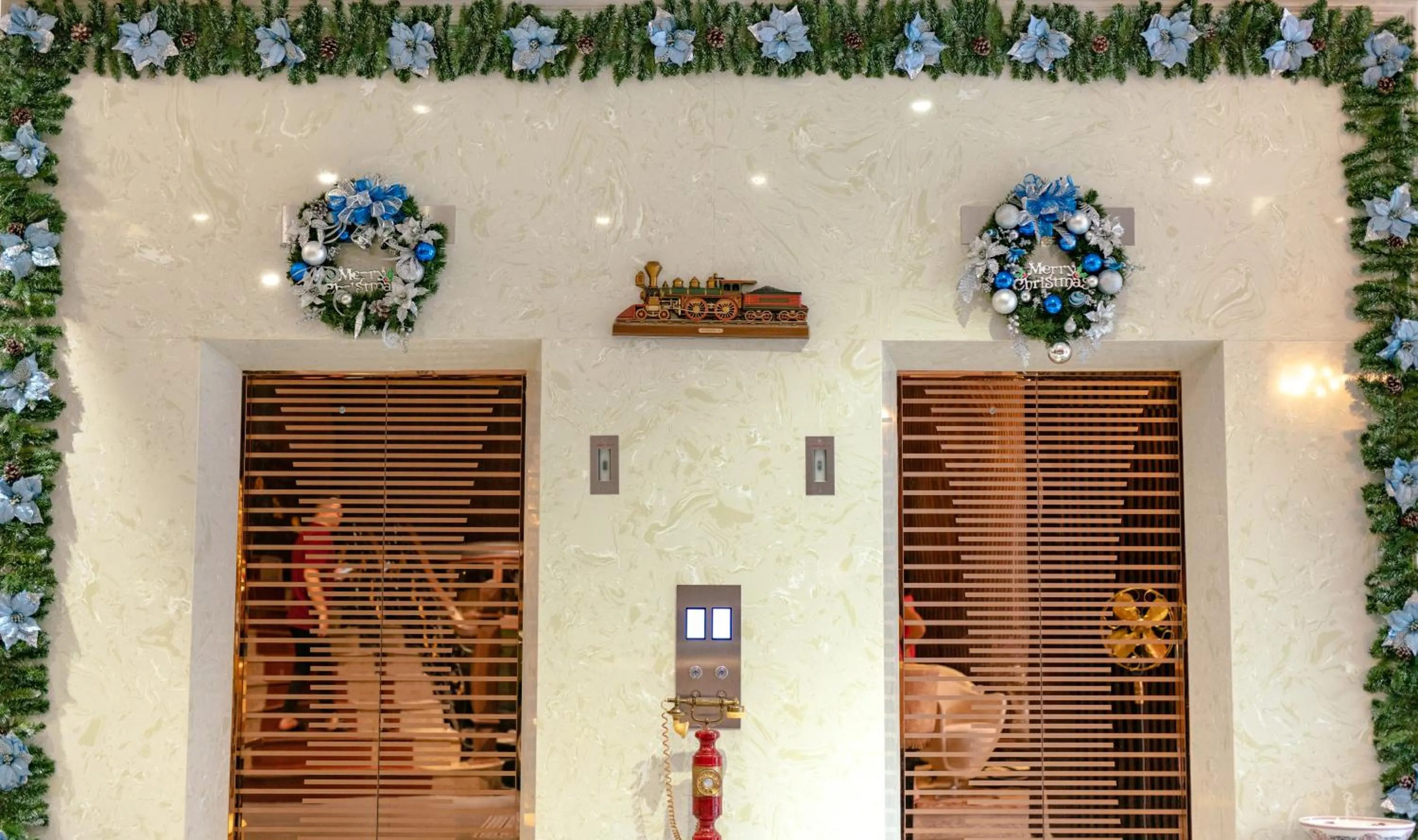 Area and facilities in Dong Duong Hotel & Suites - City Central - Afternoon Tea Inclusive