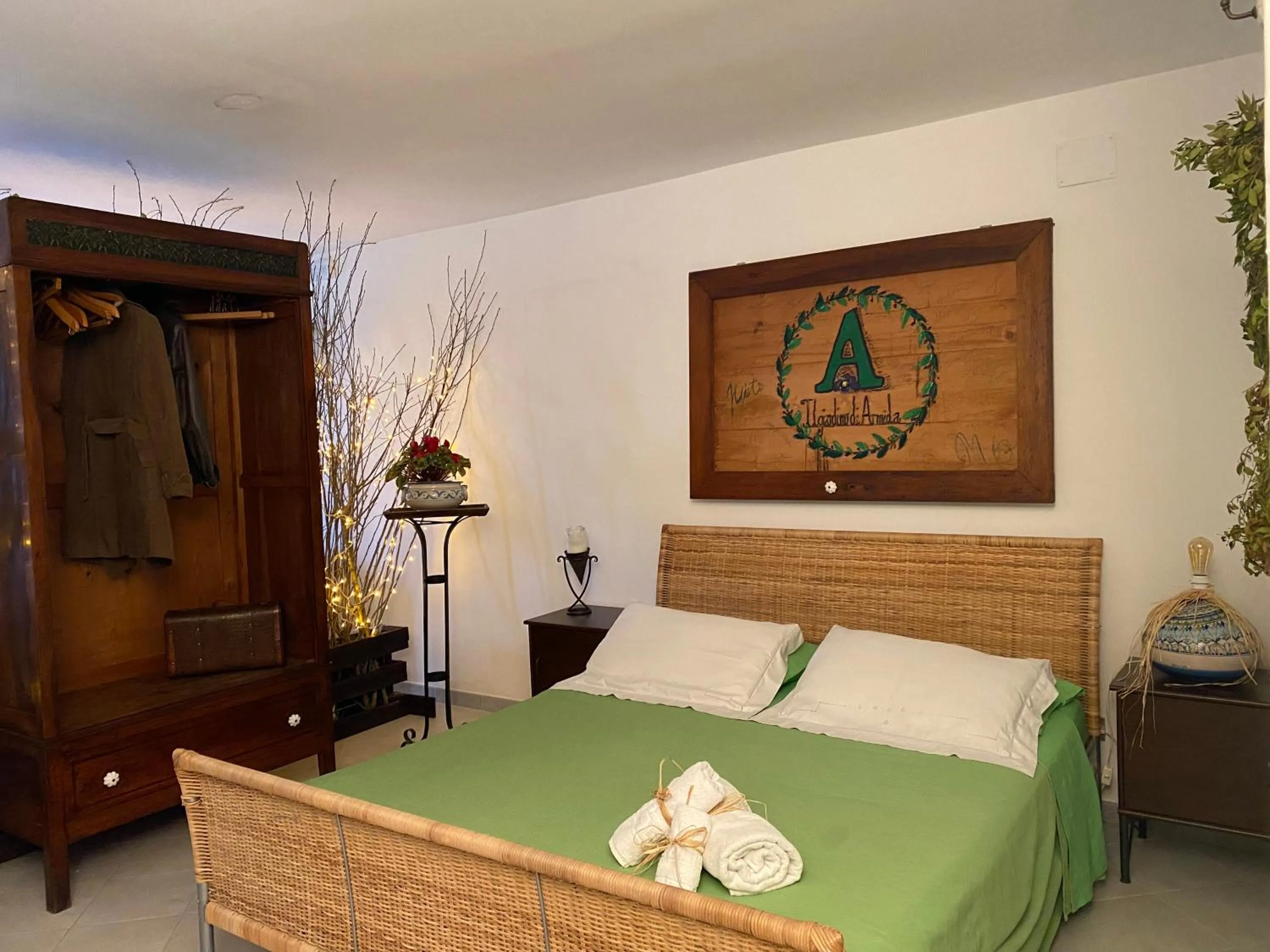 Bedroom, Bed in B&B Il giardino di Armida