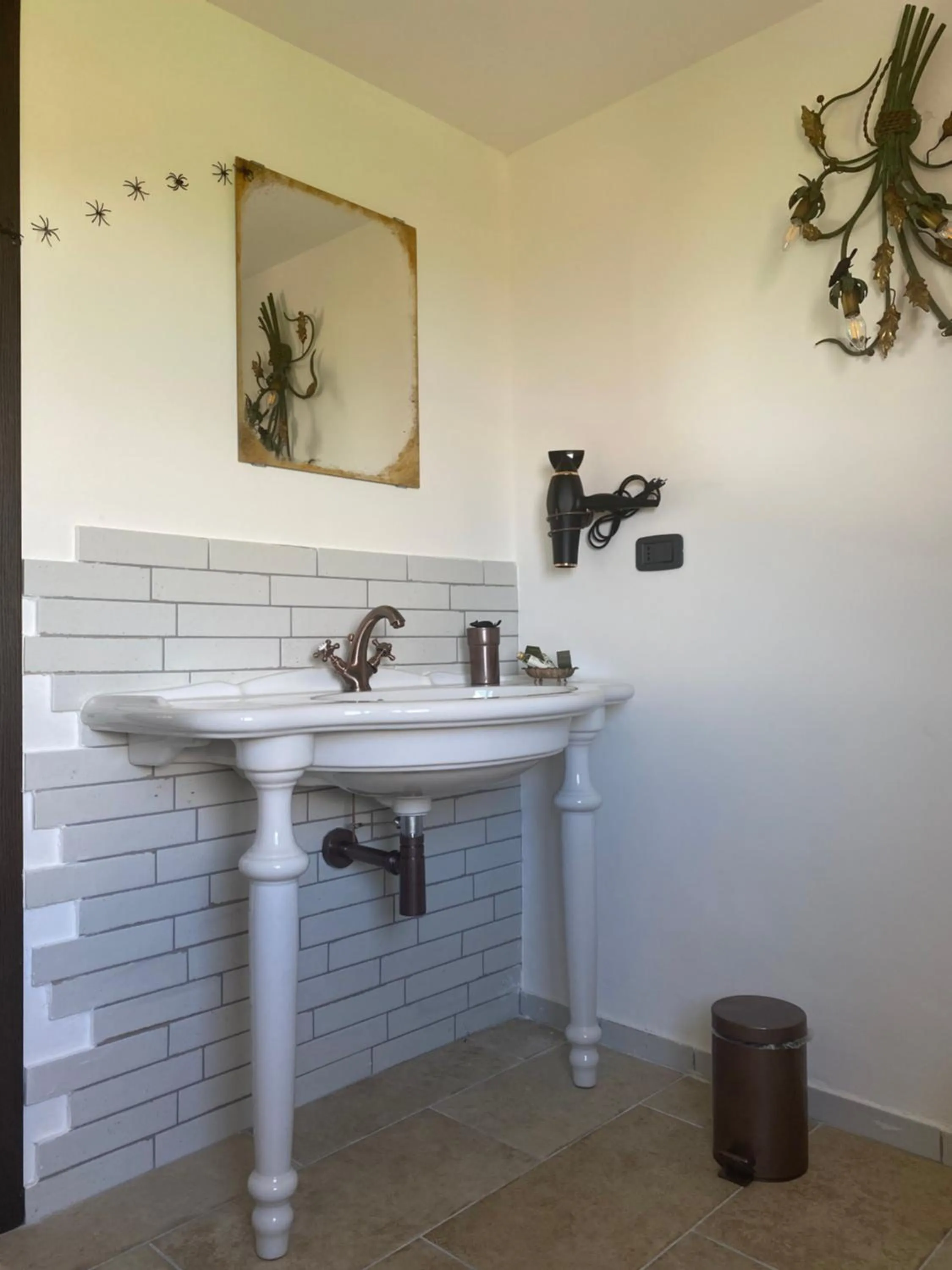 Bathroom in B&B Il giardino di Armida