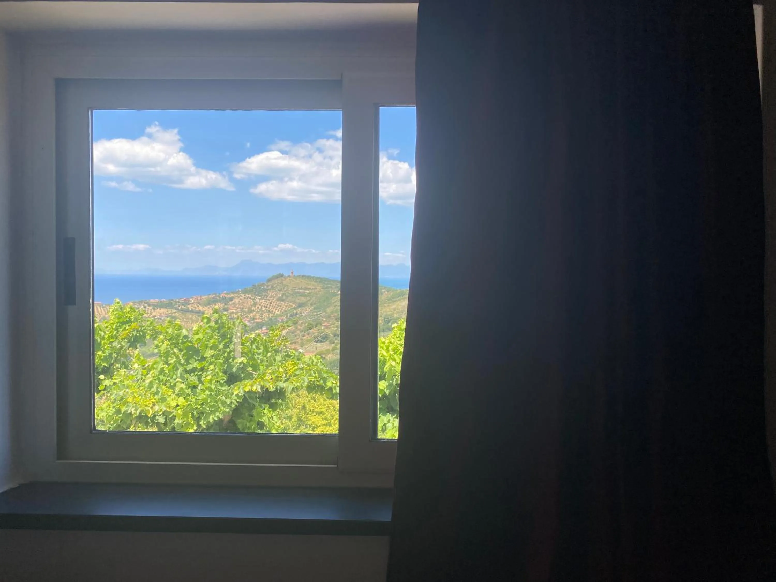 Sea view in B&B Il giardino di Armida