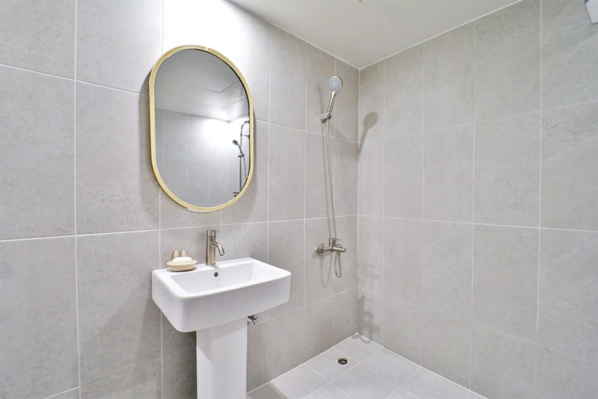 Bathroom in Calm Rest Hotel Busan Sasang