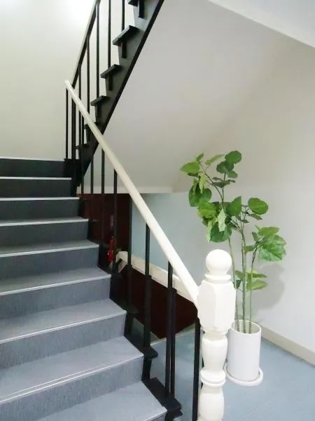 Decorative detail in Shin-Okubo City Hotel