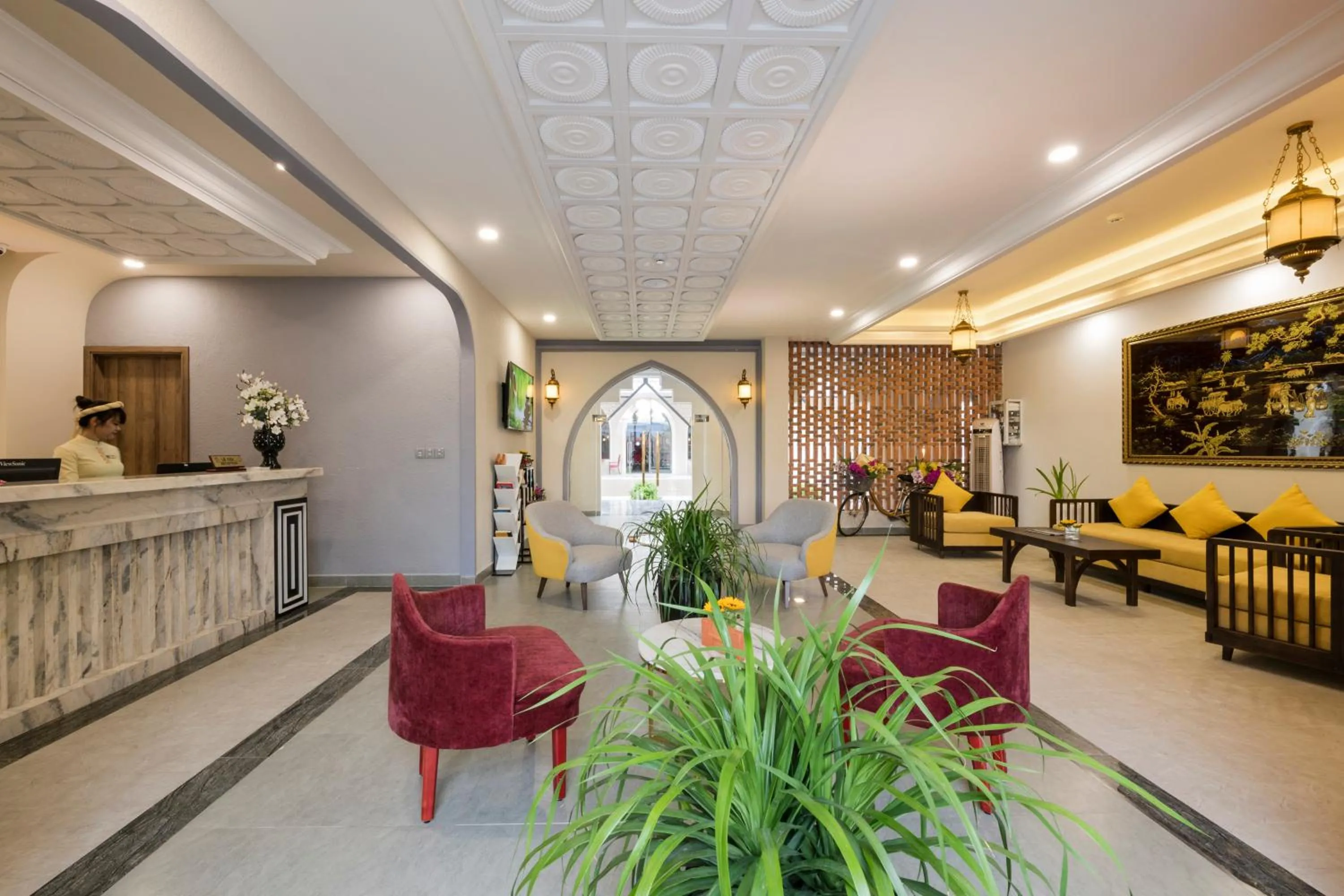 Communal lounge/ TV room in My Son Heritage Resort and Spa