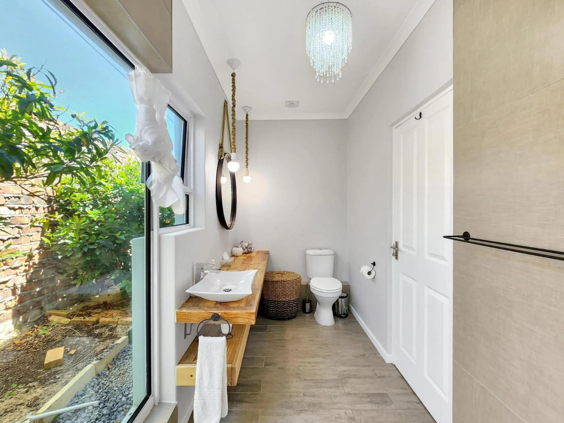 Salt Boutique Guest House