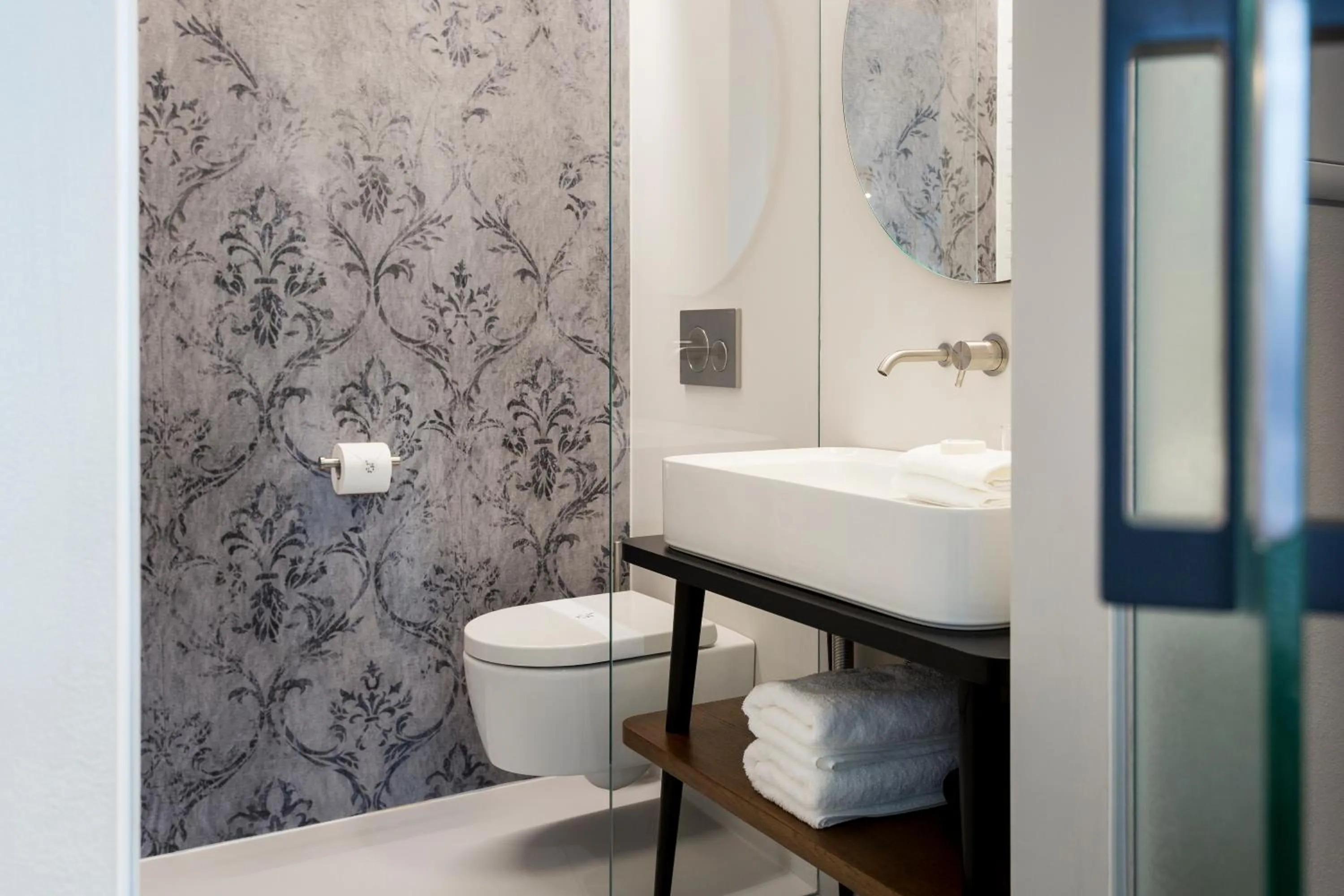Bathroom in Goldenstern Townhouse