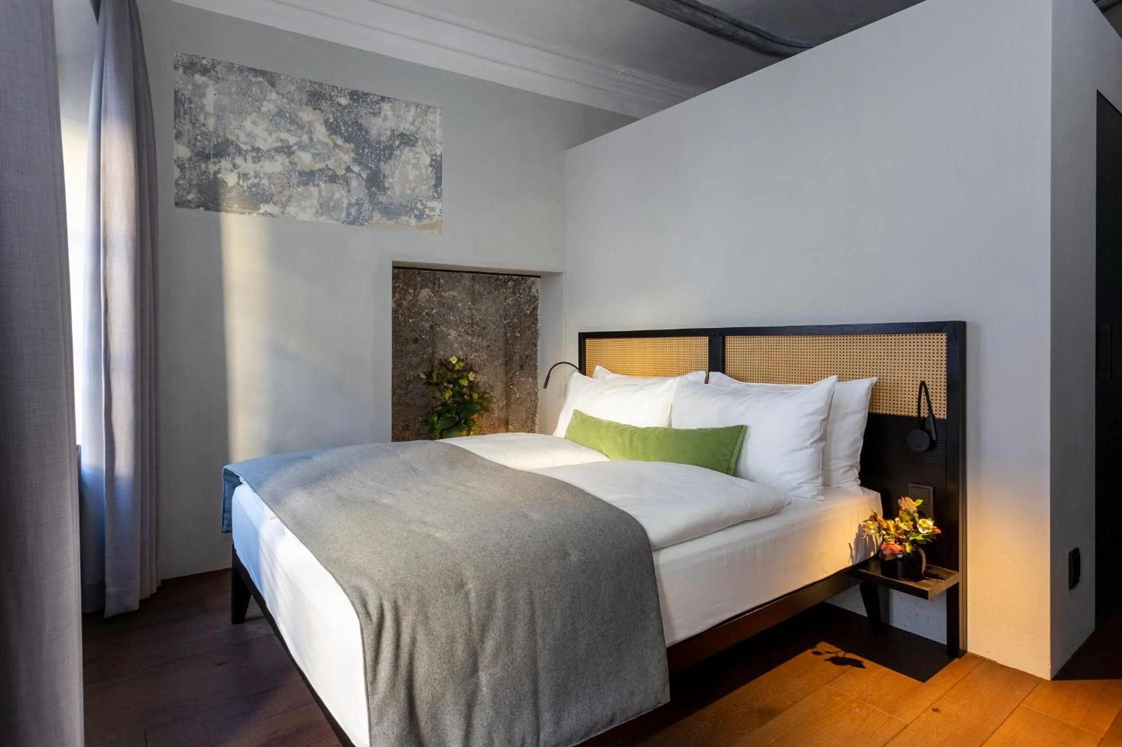 room service, Bed in Goldenstern Townhouse