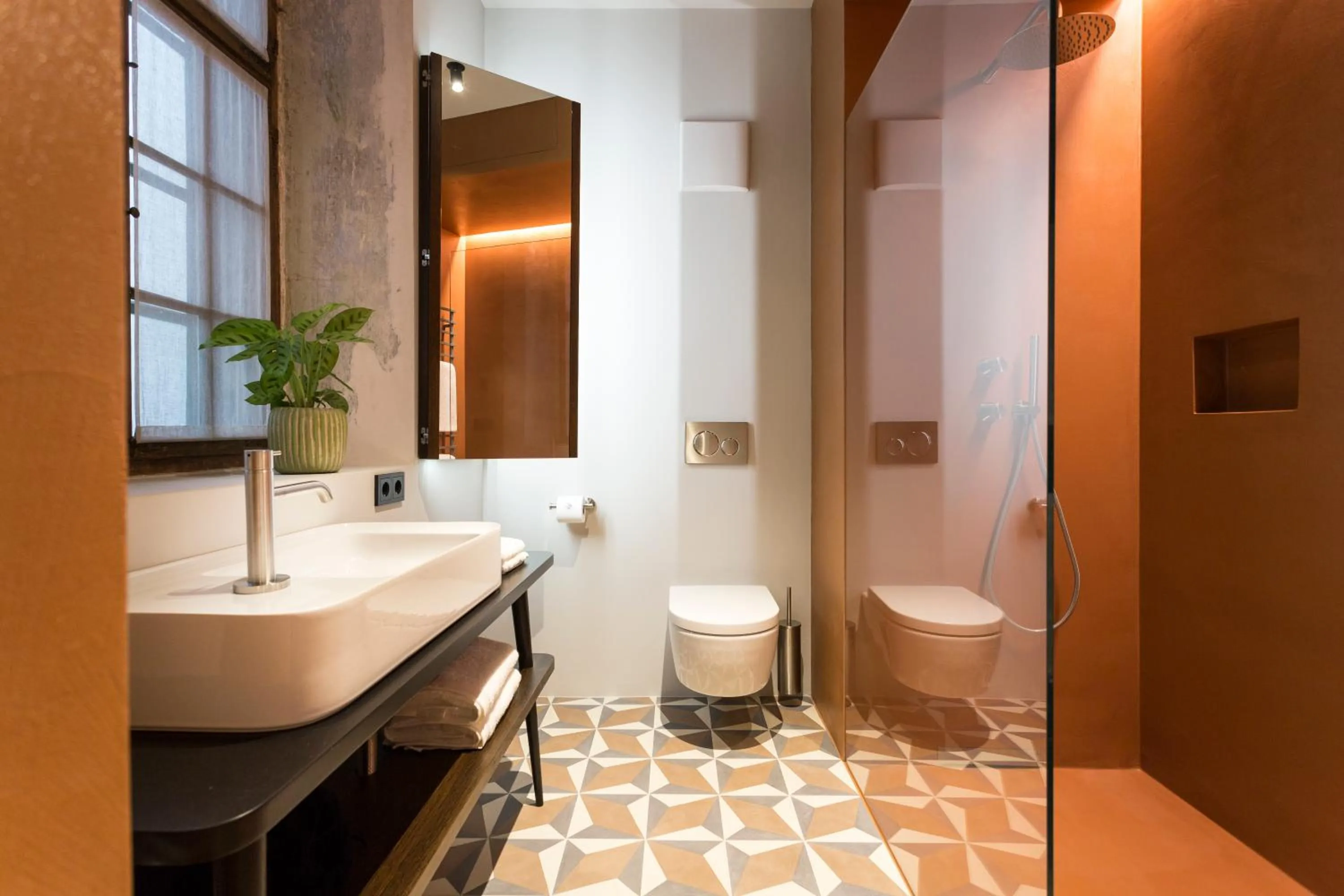 Bathroom in Goldenstern Townhouse