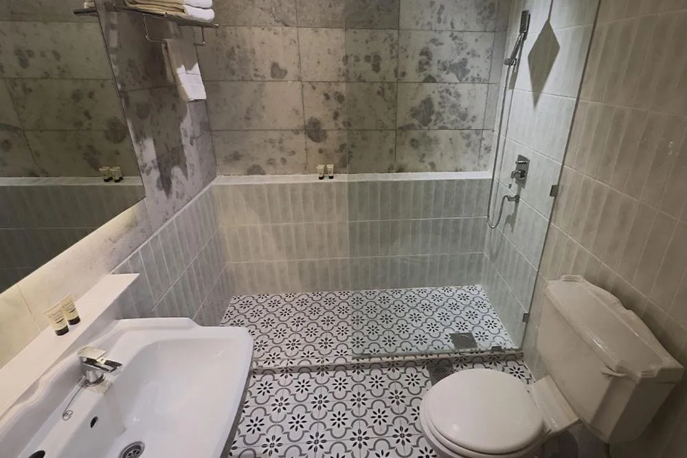 Toilet in Museum Hotel