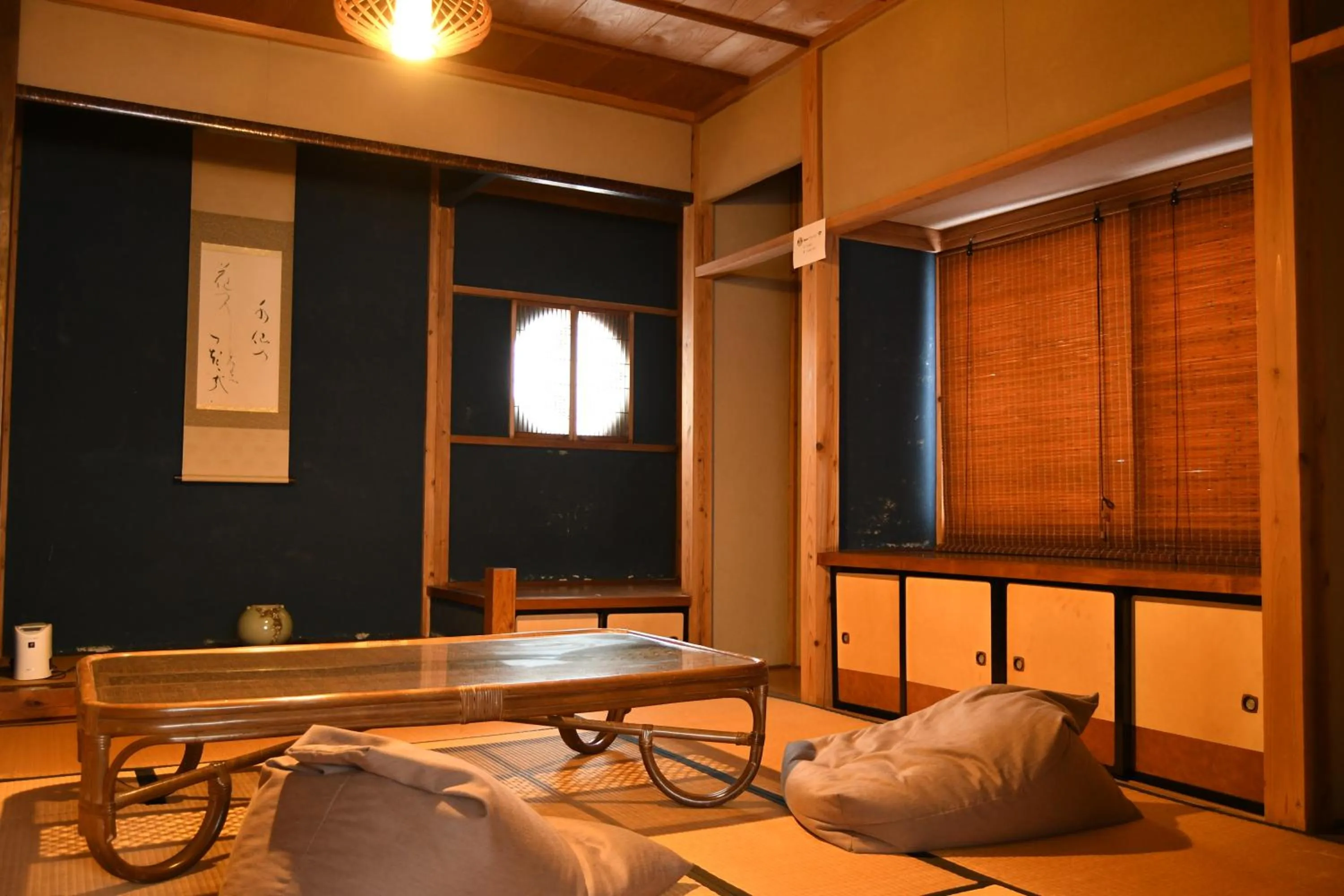 Photo of the whole room in Tsubaki - the best guesthouse in Inawashiro -