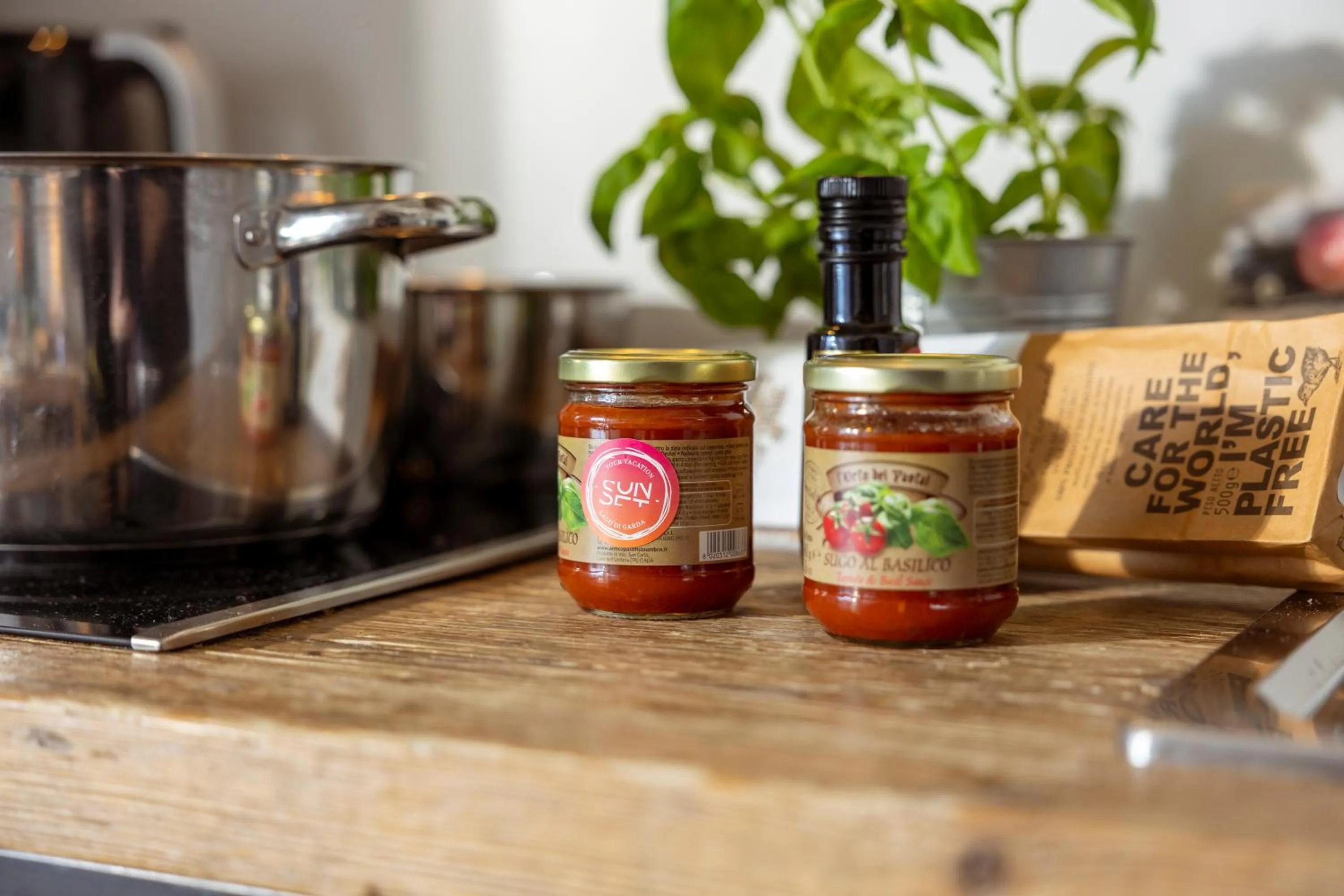 Kitchen or kitchenette in Sunset Residence