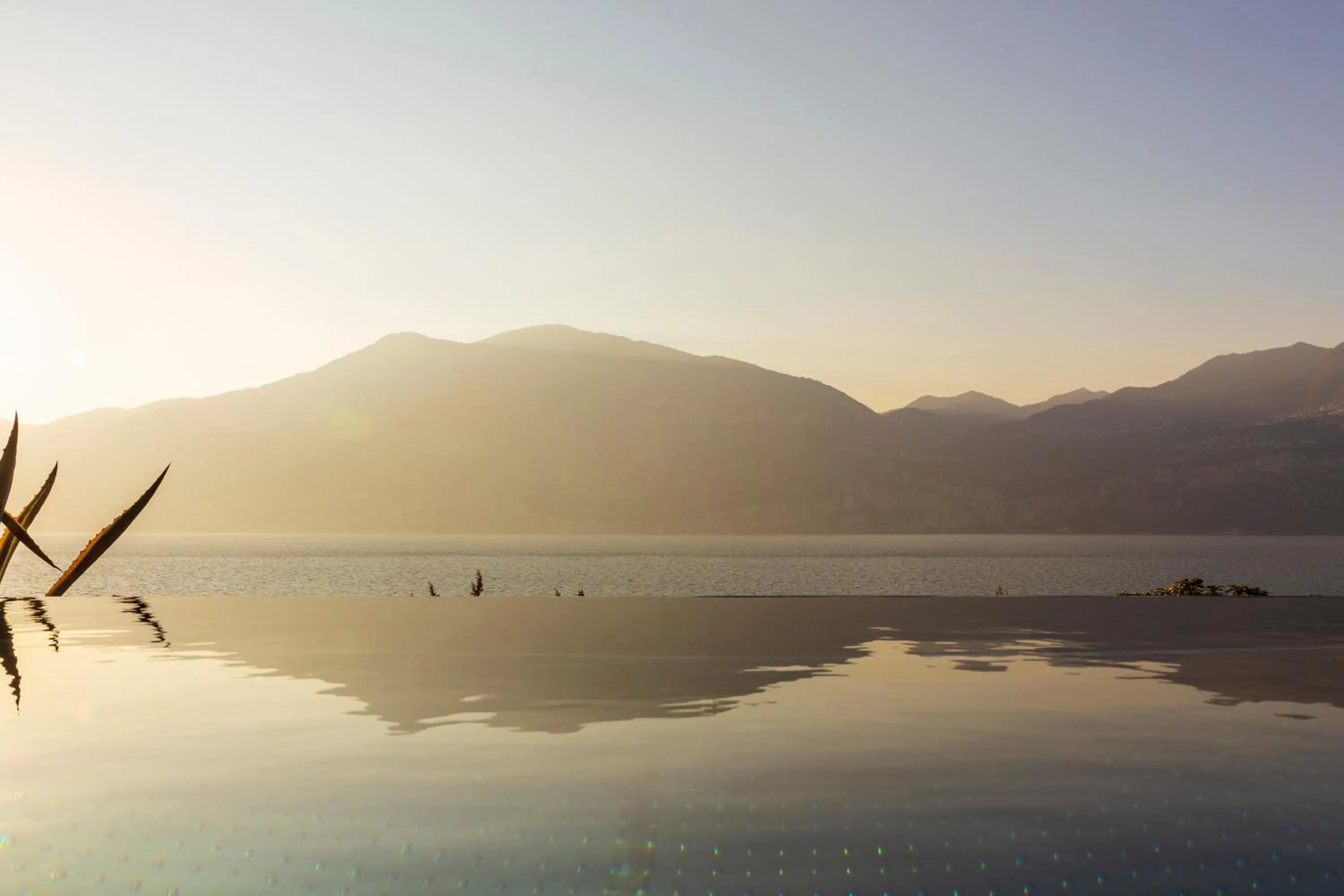 Lake view in Sunset Residence