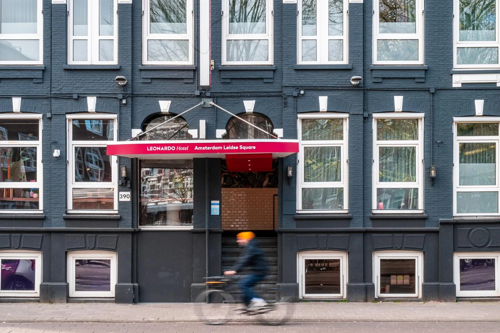 Property building in Leonardo Hotel Amsterdam Leidse Square