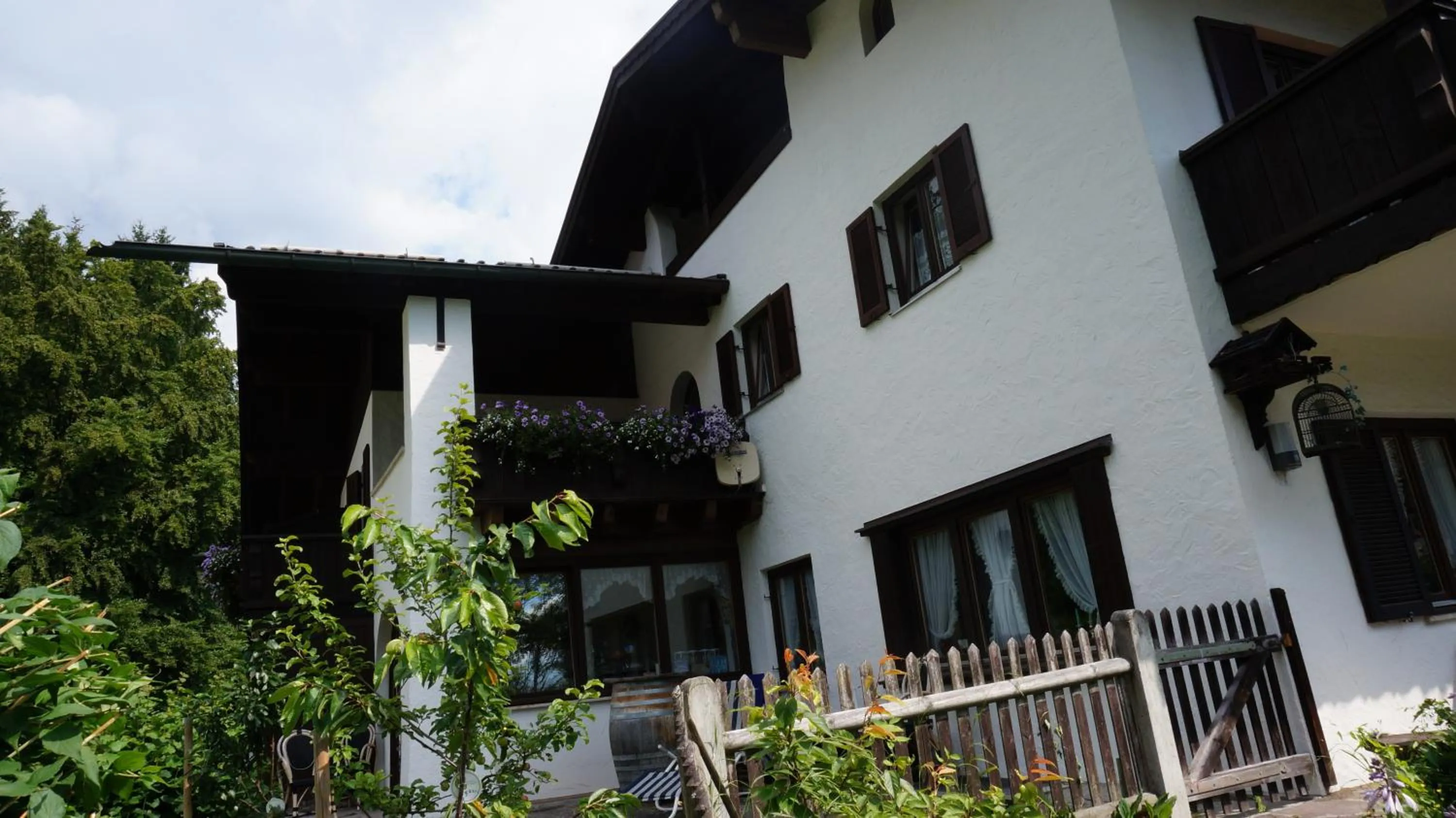 Garden in Gästehaus Brigitte