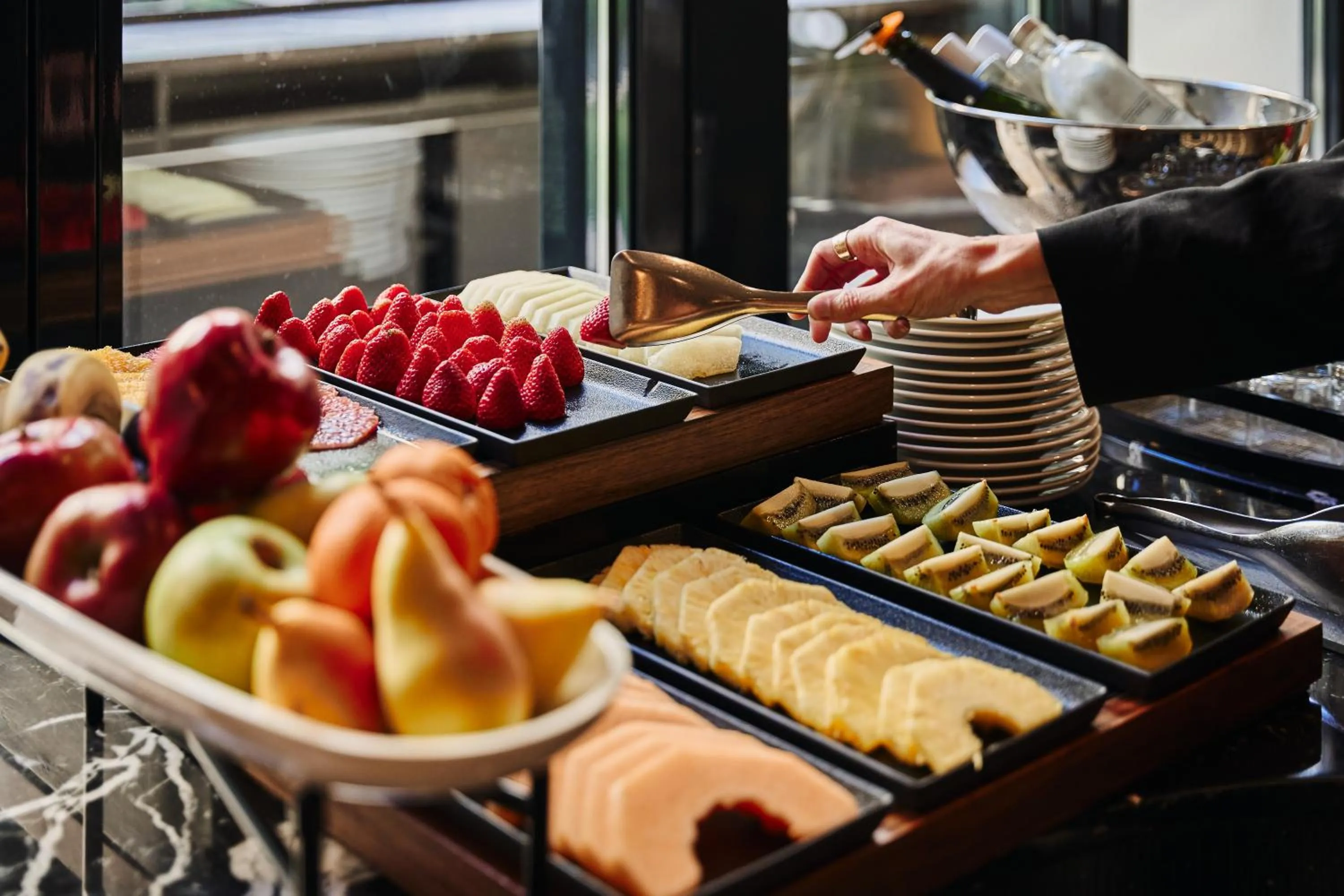 Food and drinks in Hotel Único Madrid, Small Luxury Hotels