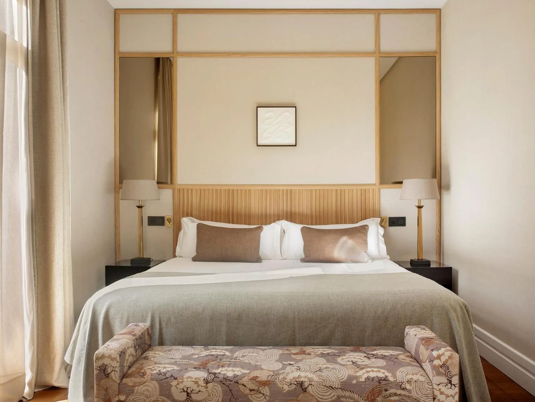 Bed in Hotel Único Madrid, Small Luxury Hotels