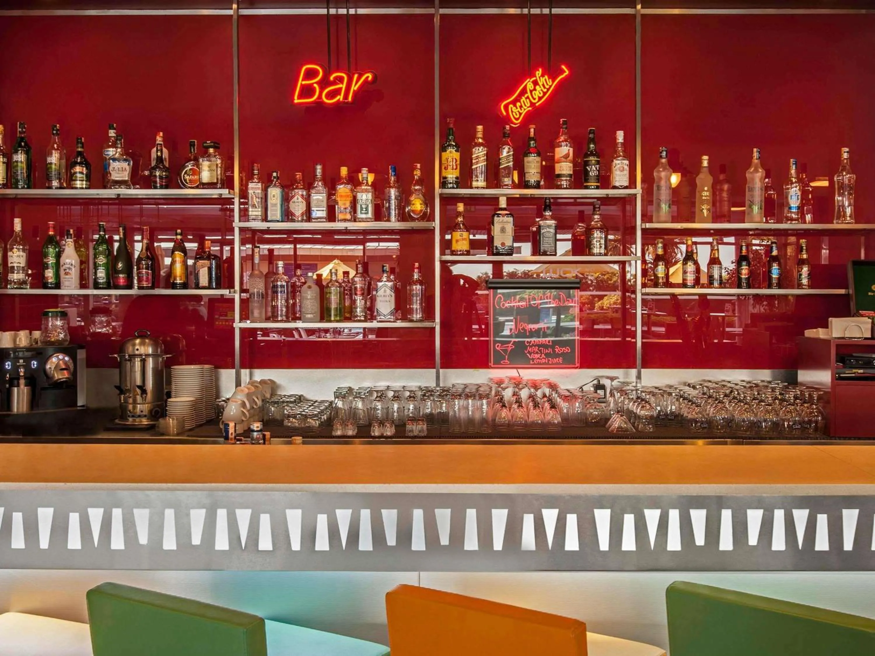 Lounge or bar in Ibis Istanbul Zeytinburnu