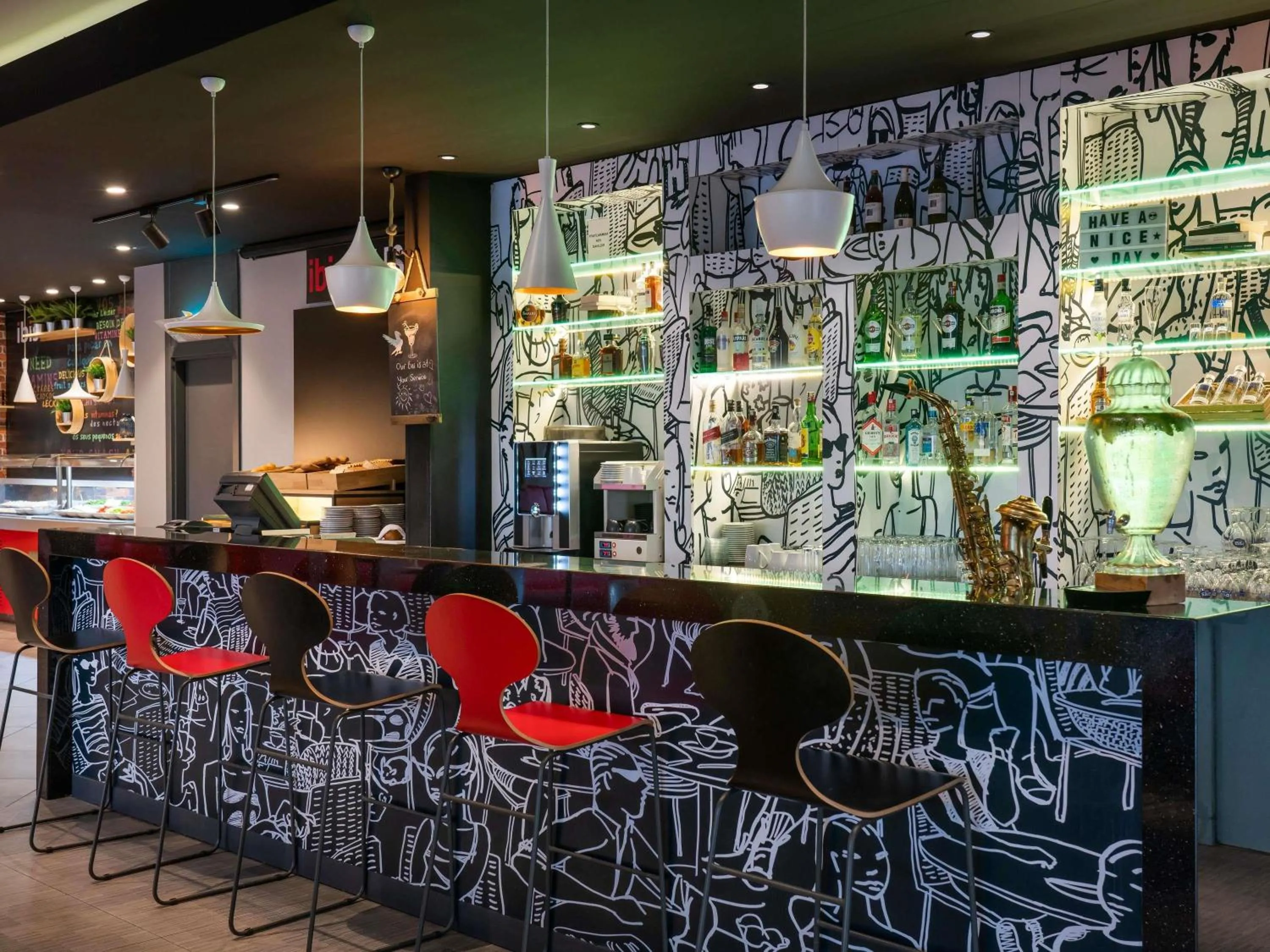 Lounge or bar in Ibis Istanbul Zeytinburnu