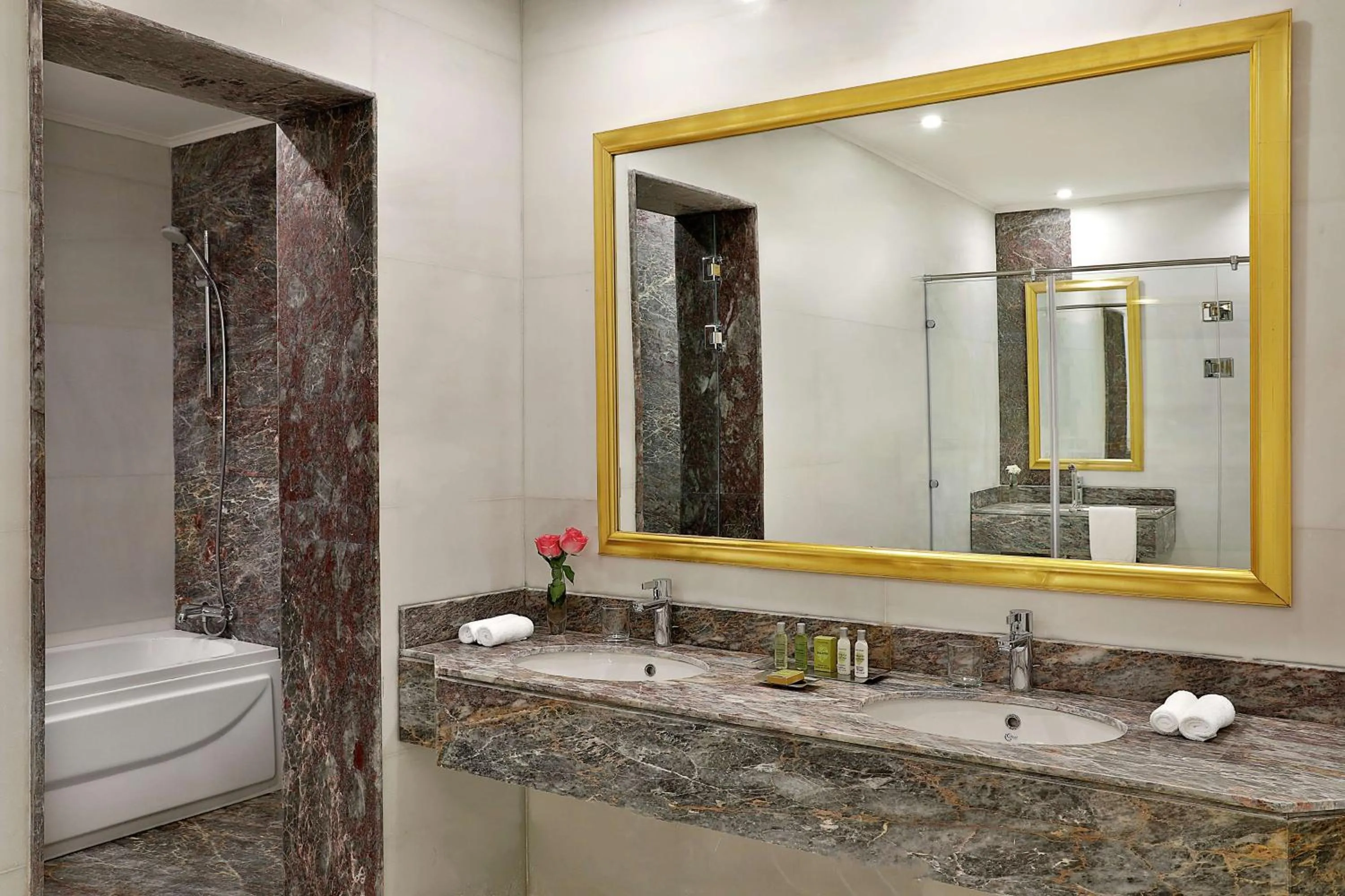 Bathroom in Hilton Hurghada Plaza Hotel