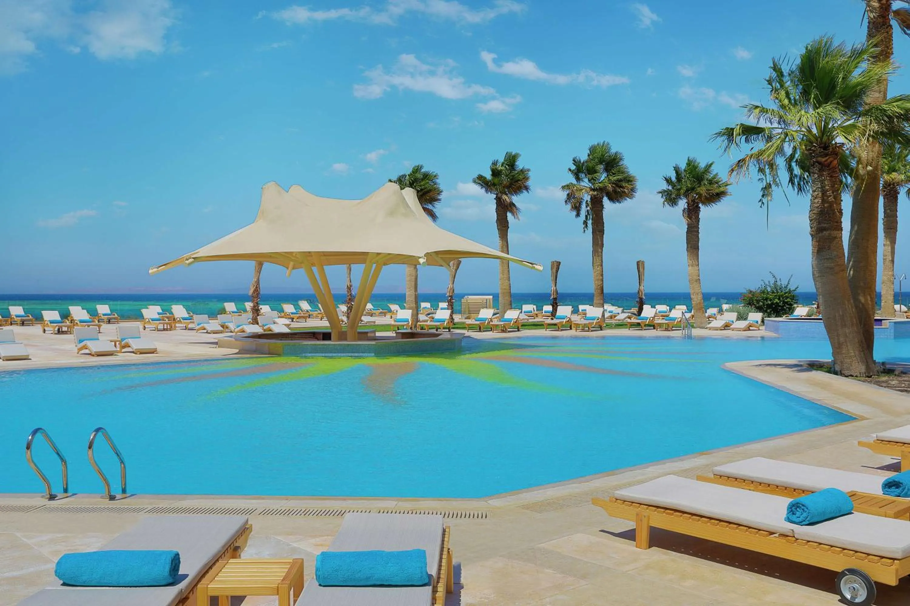 Pool view in Hilton Hurghada Plaza Hotel