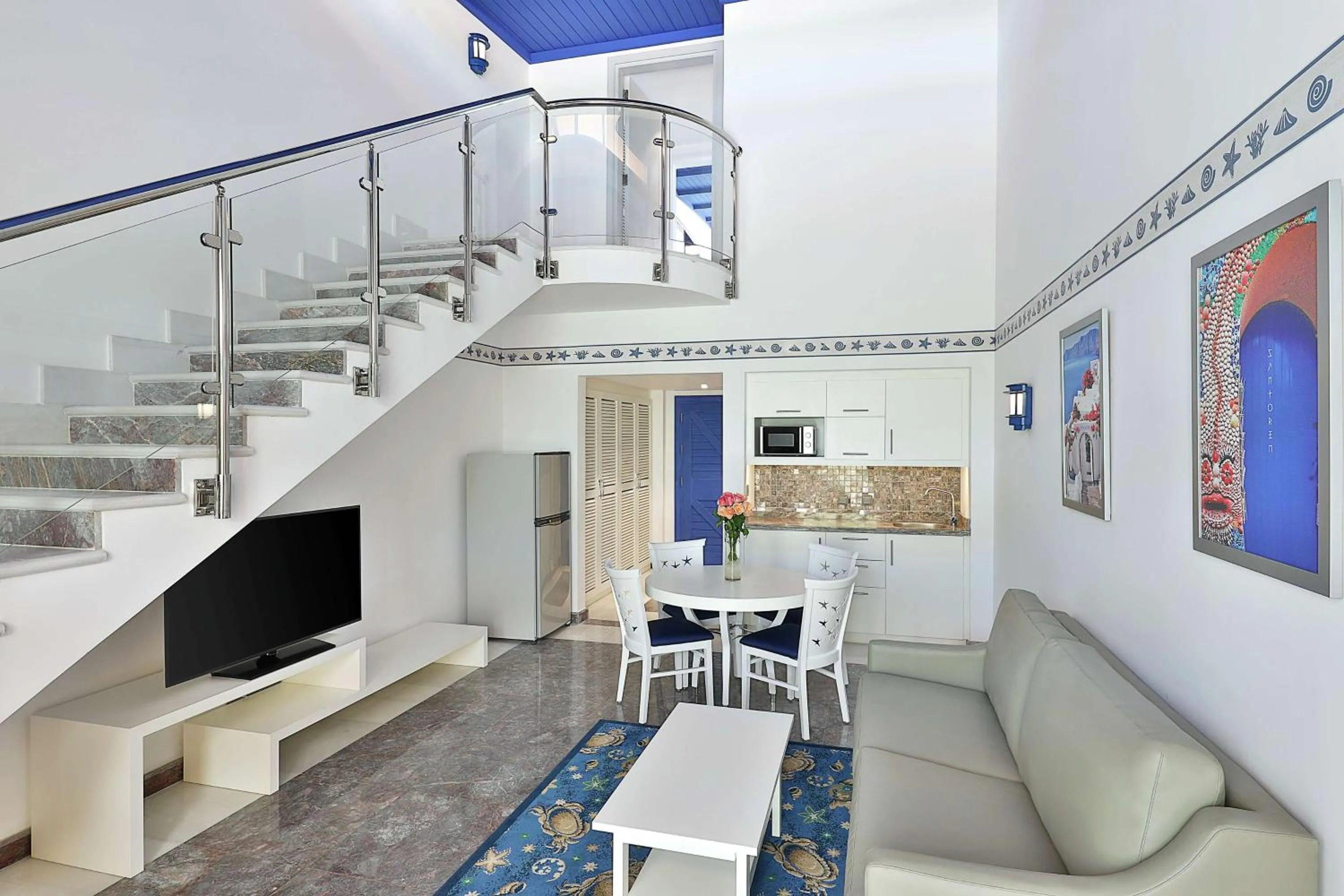 TV and multimedia in Hilton Hurghada Plaza Hotel