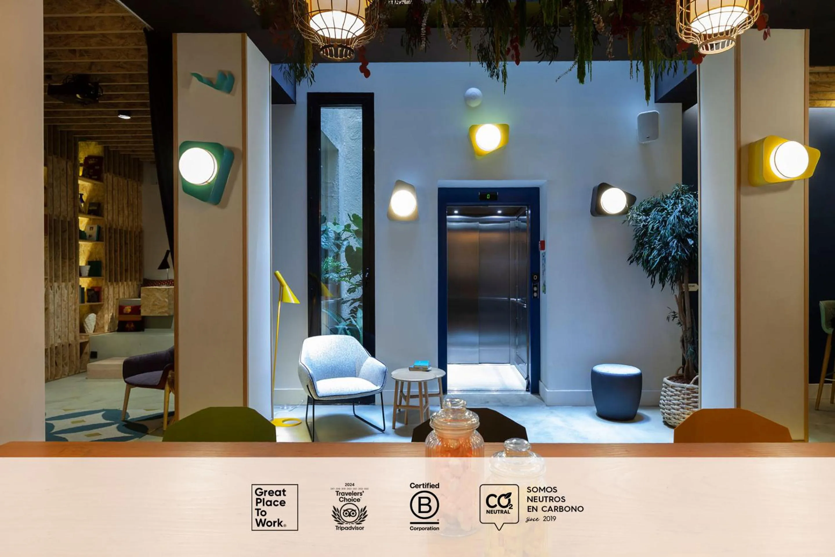 Seating area in SLEEP'N Atocha - B Corp Certified