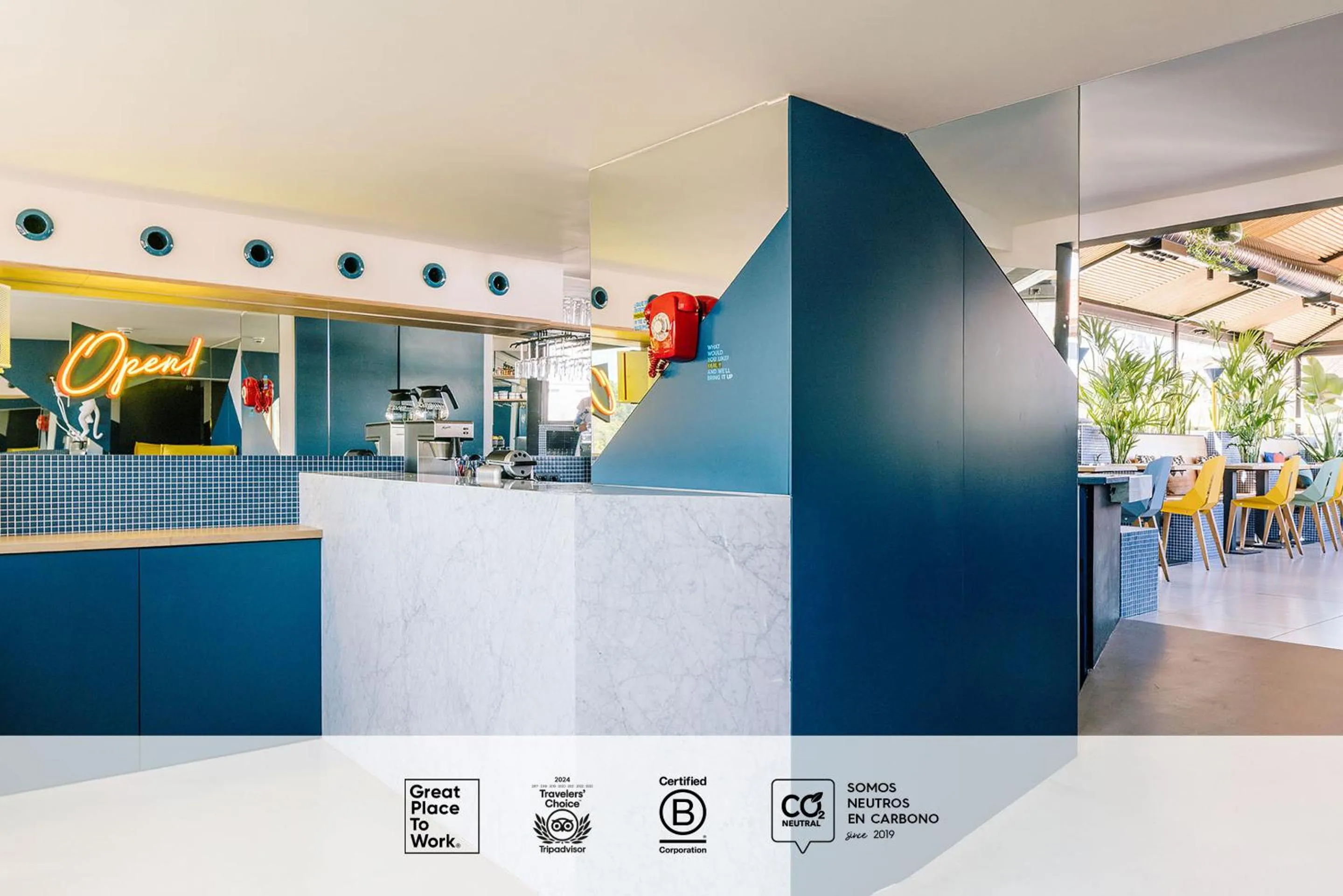 Restaurant/places to eat in SLEEP'N Atocha - B Corp Certified