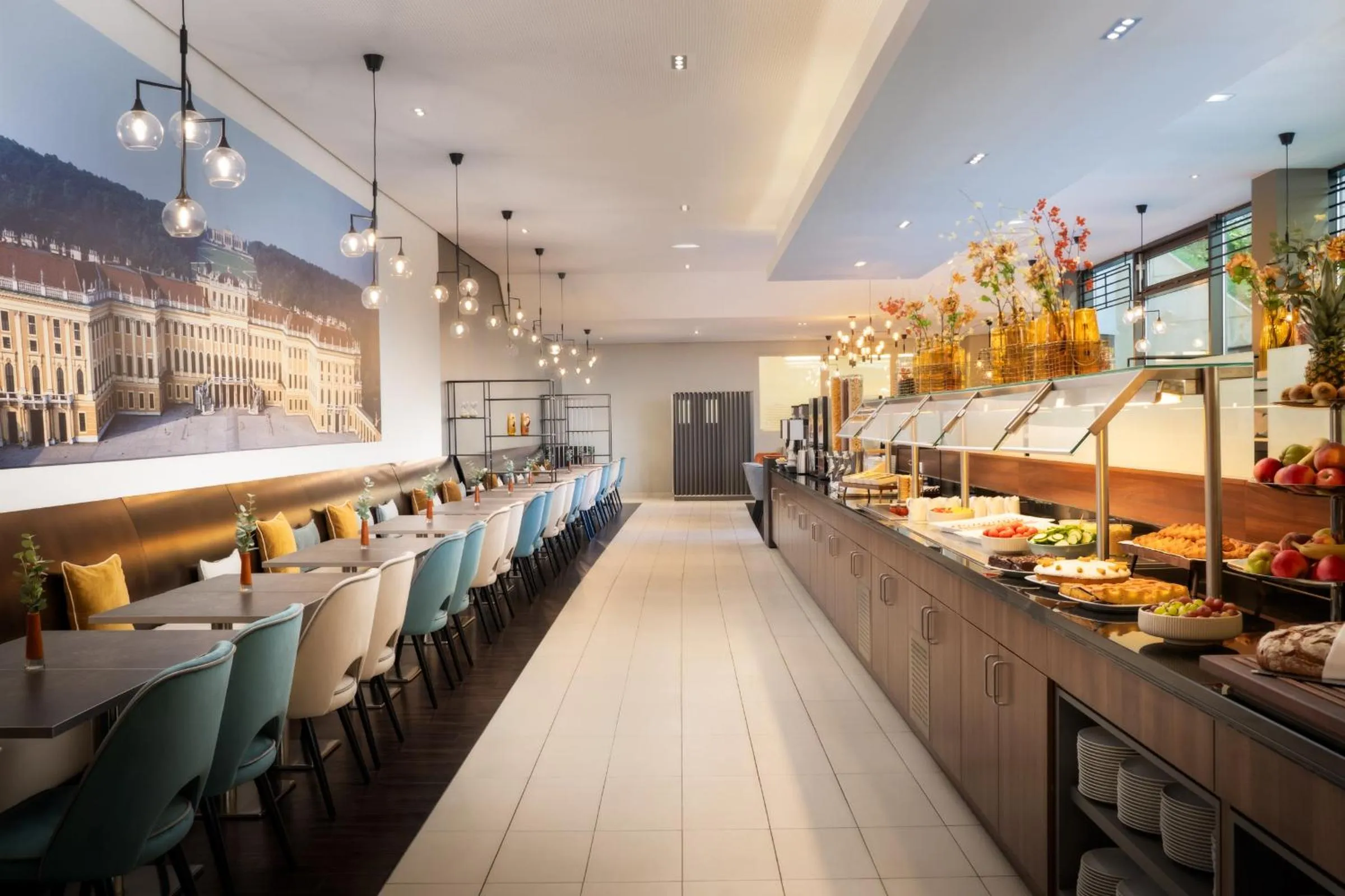 Breakfast in Leonardo Hotel Vienna Schönbrunn