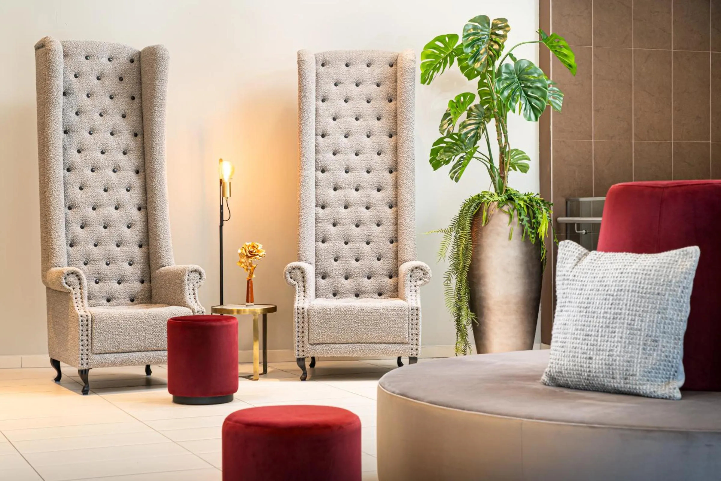 Lobby or reception in Leonardo Hotel Vienna Schönbrunn