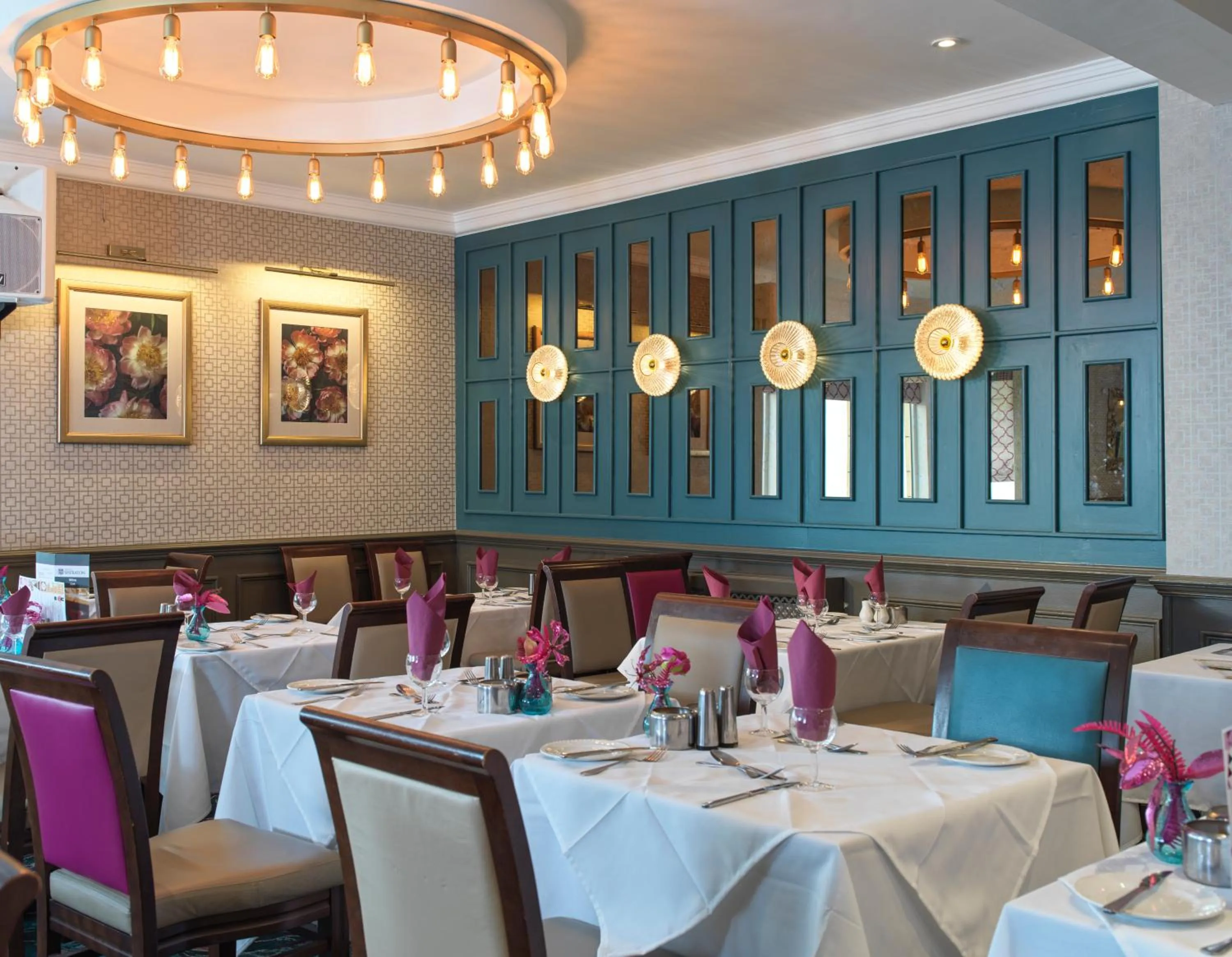 Restaurant/places to eat in Hotel Sheraton