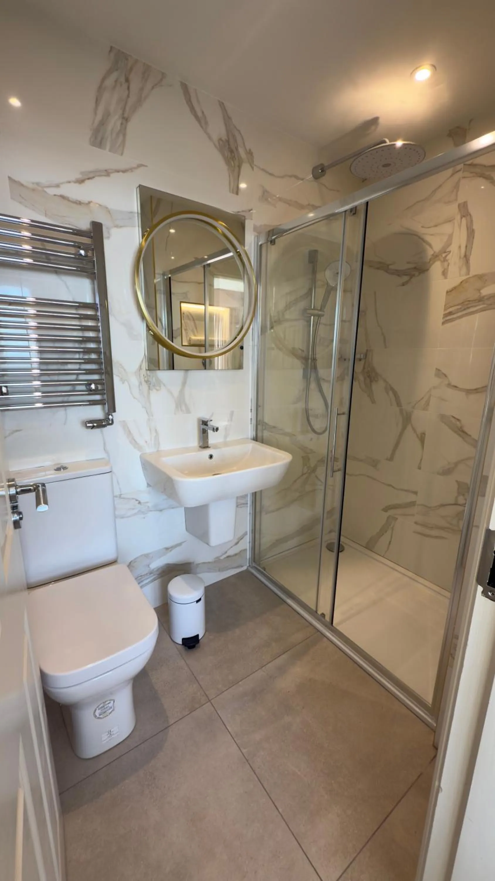 Shower in Hotel Sheraton