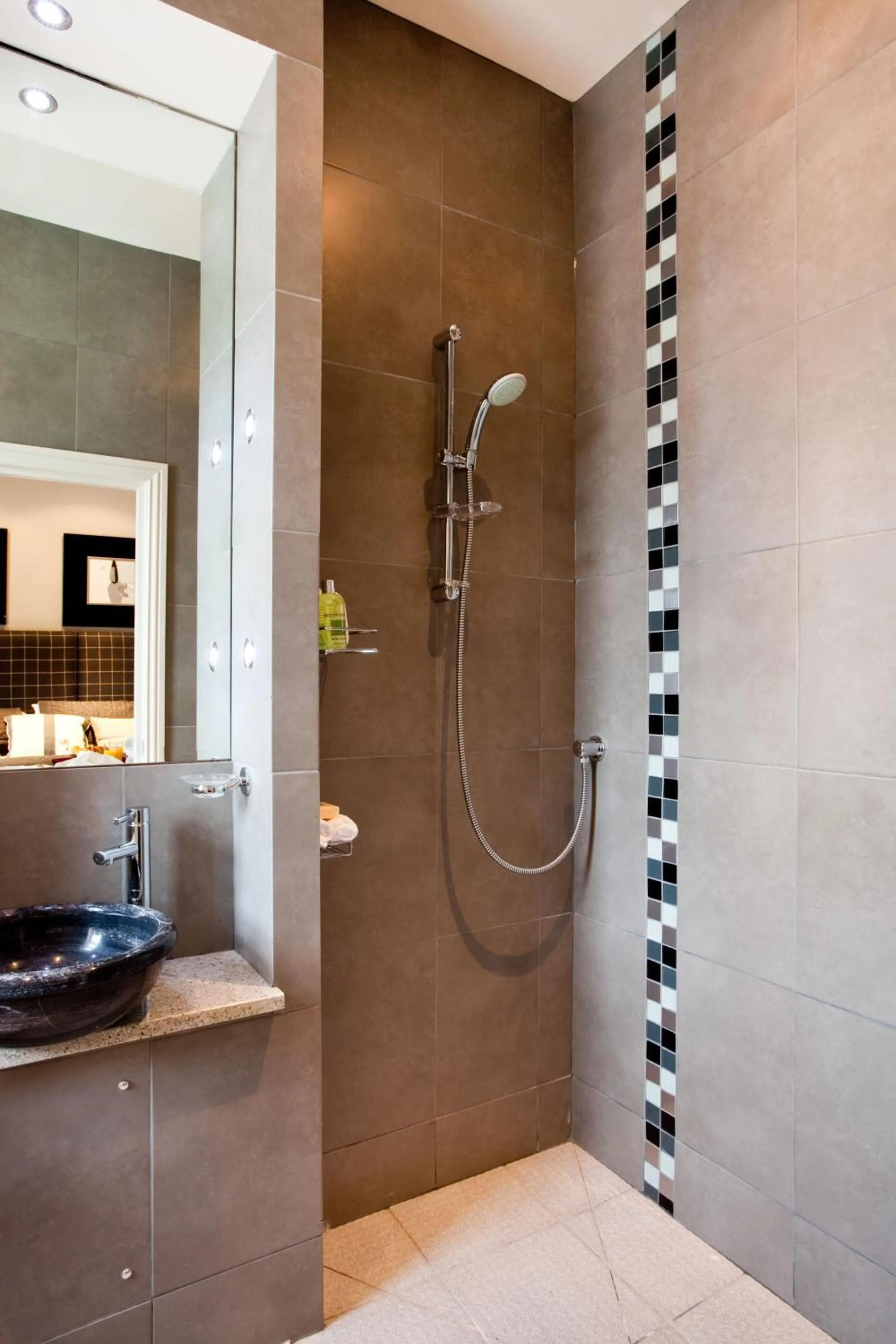 Bathroom in Portland Apartments