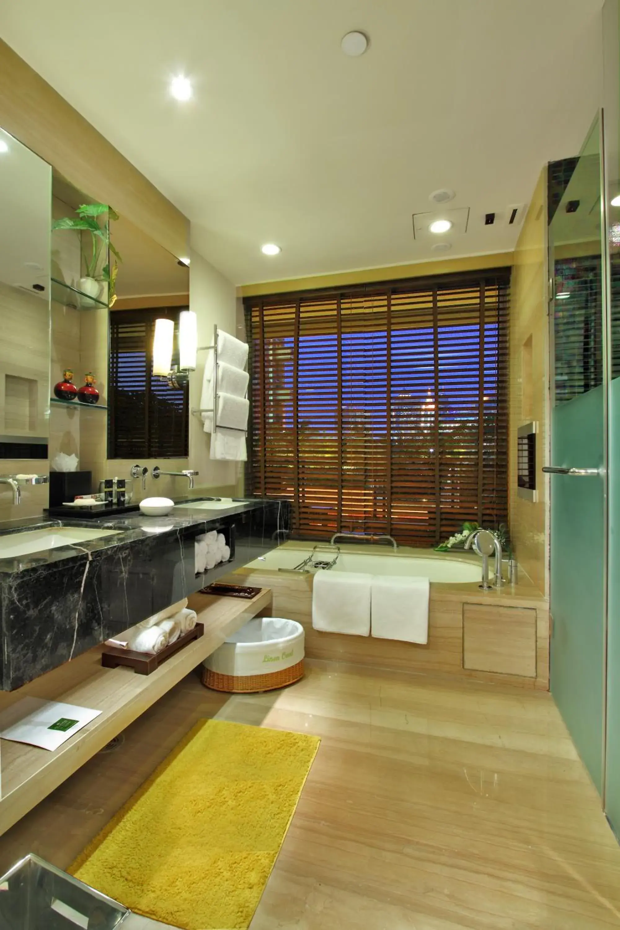 ITC One, Club level, Guest room, 1 King, Pool view, Balcony - single occupancy in ITC Gardenia, a Luxury Collection Hotel, Bengaluru ITC One, Club level, Guest room, 1 King, Pool view, Balcony - single occupancy in ITC Gardenia, a Luxury Collection Hotel, Bengaluru