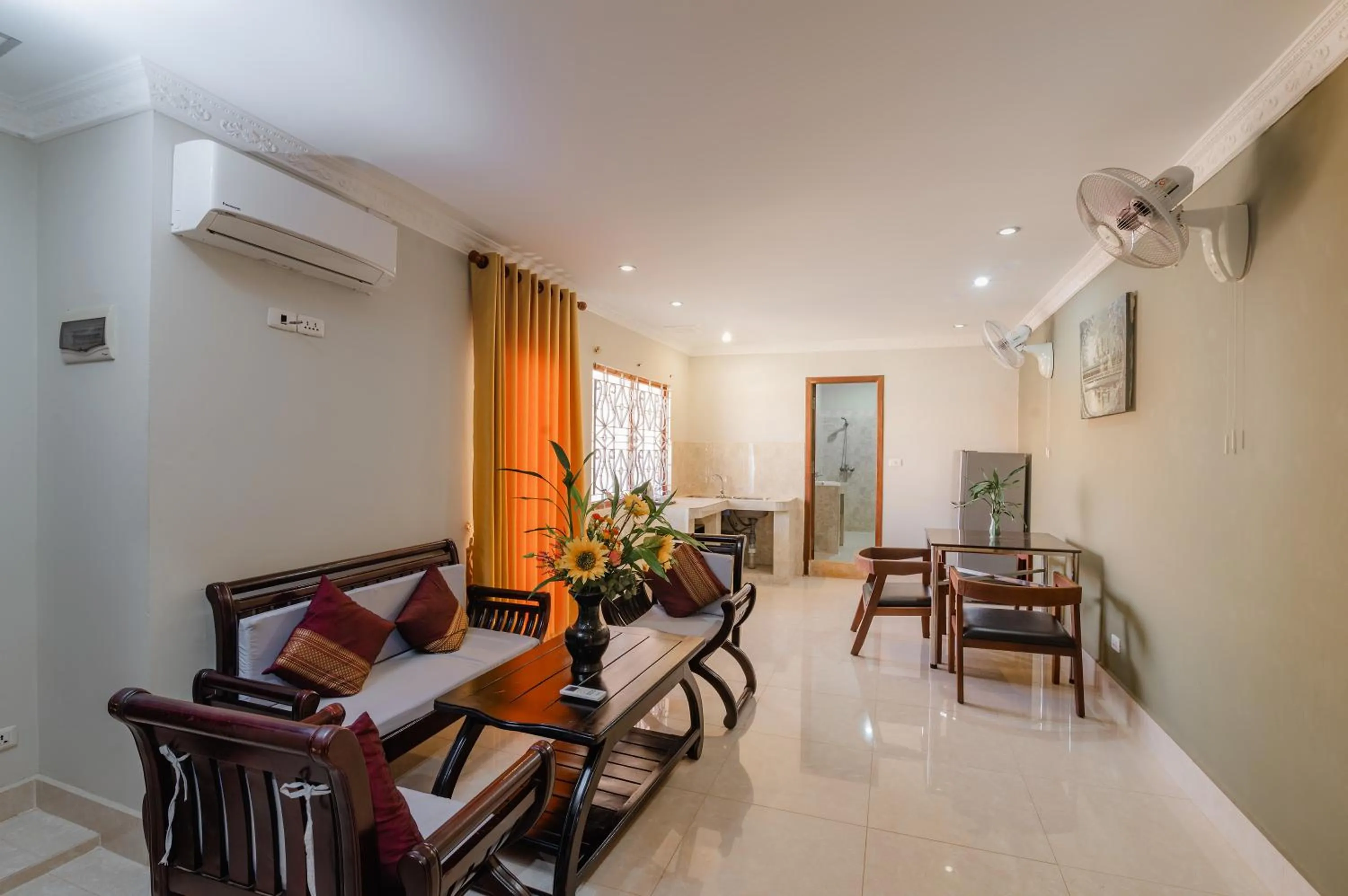 TV and multimedia in Hotel 20th Street