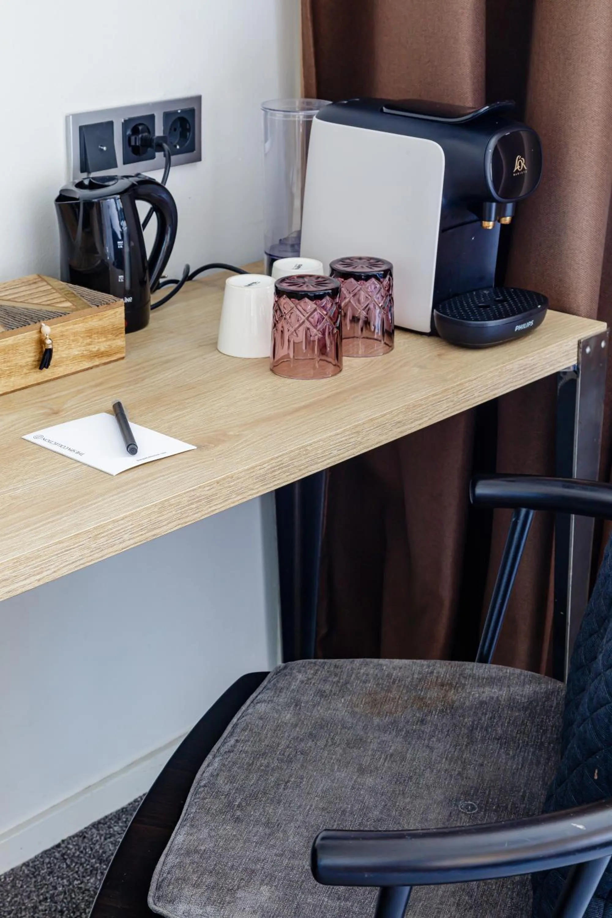 Coffee/tea facilities in Boutique Hotel View