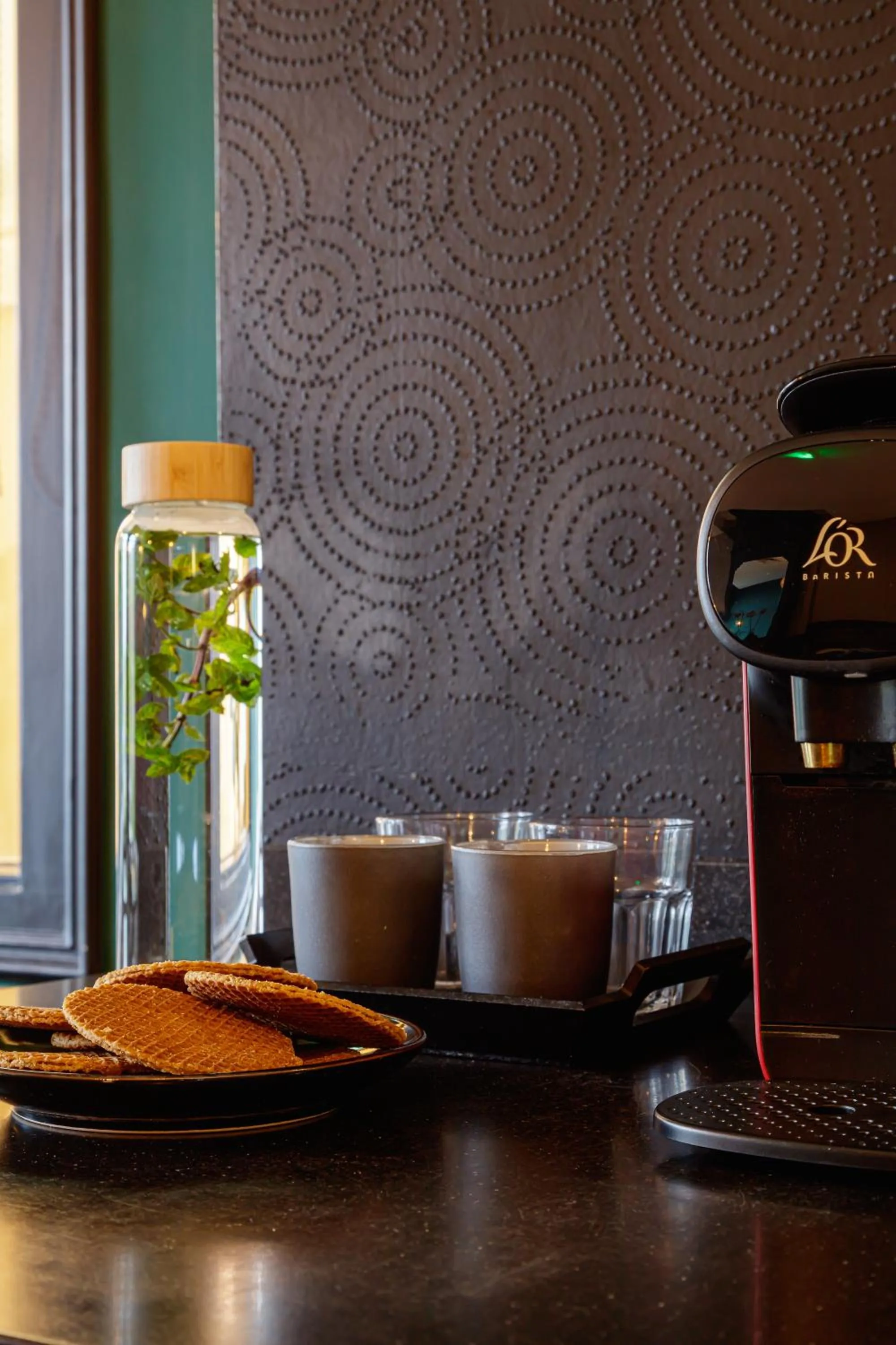 Coffee/tea facilities in Boutique Hotel View
