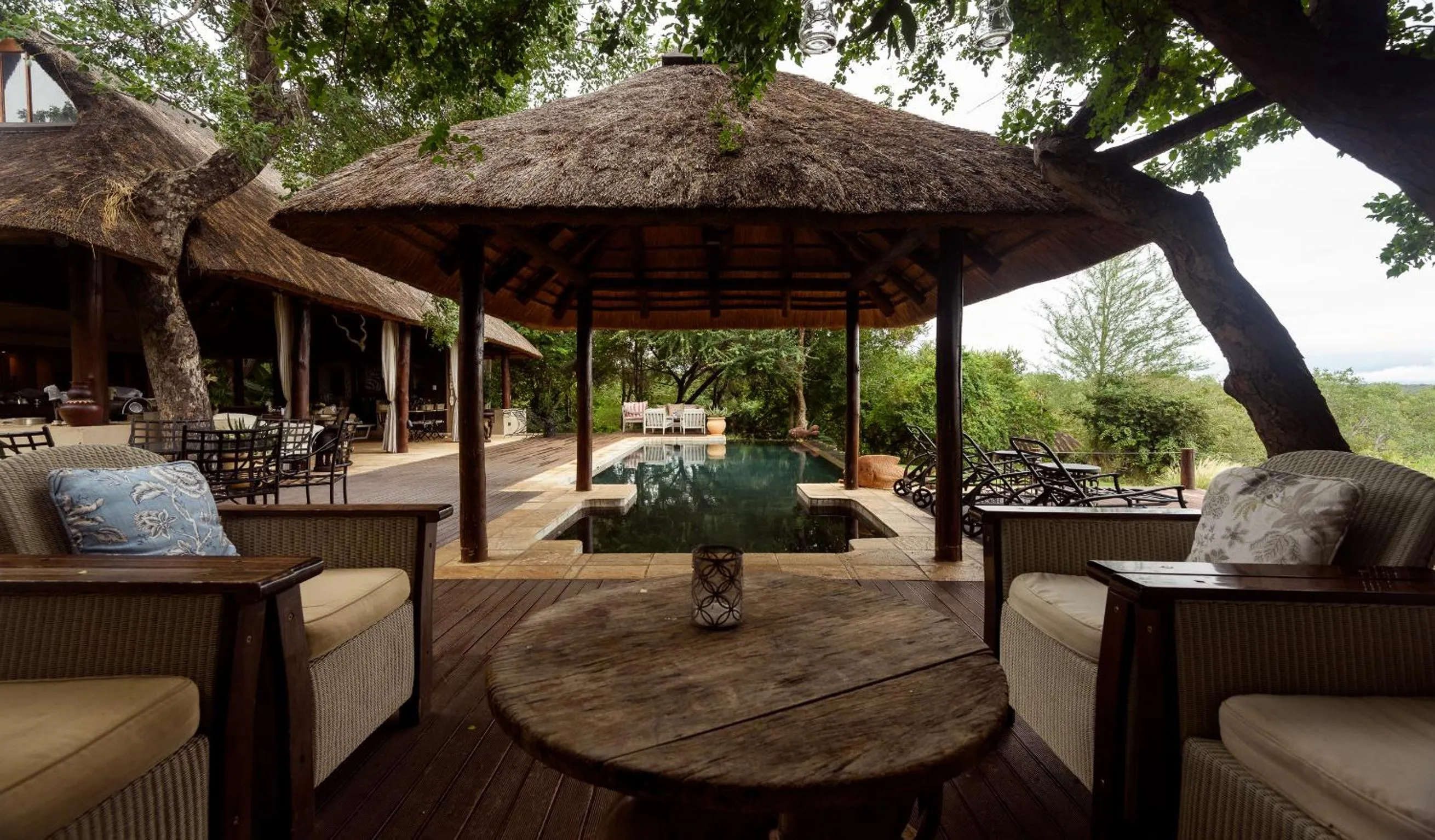 Communal lounge/ TV room in Khaya Ndlovu Safari Manor