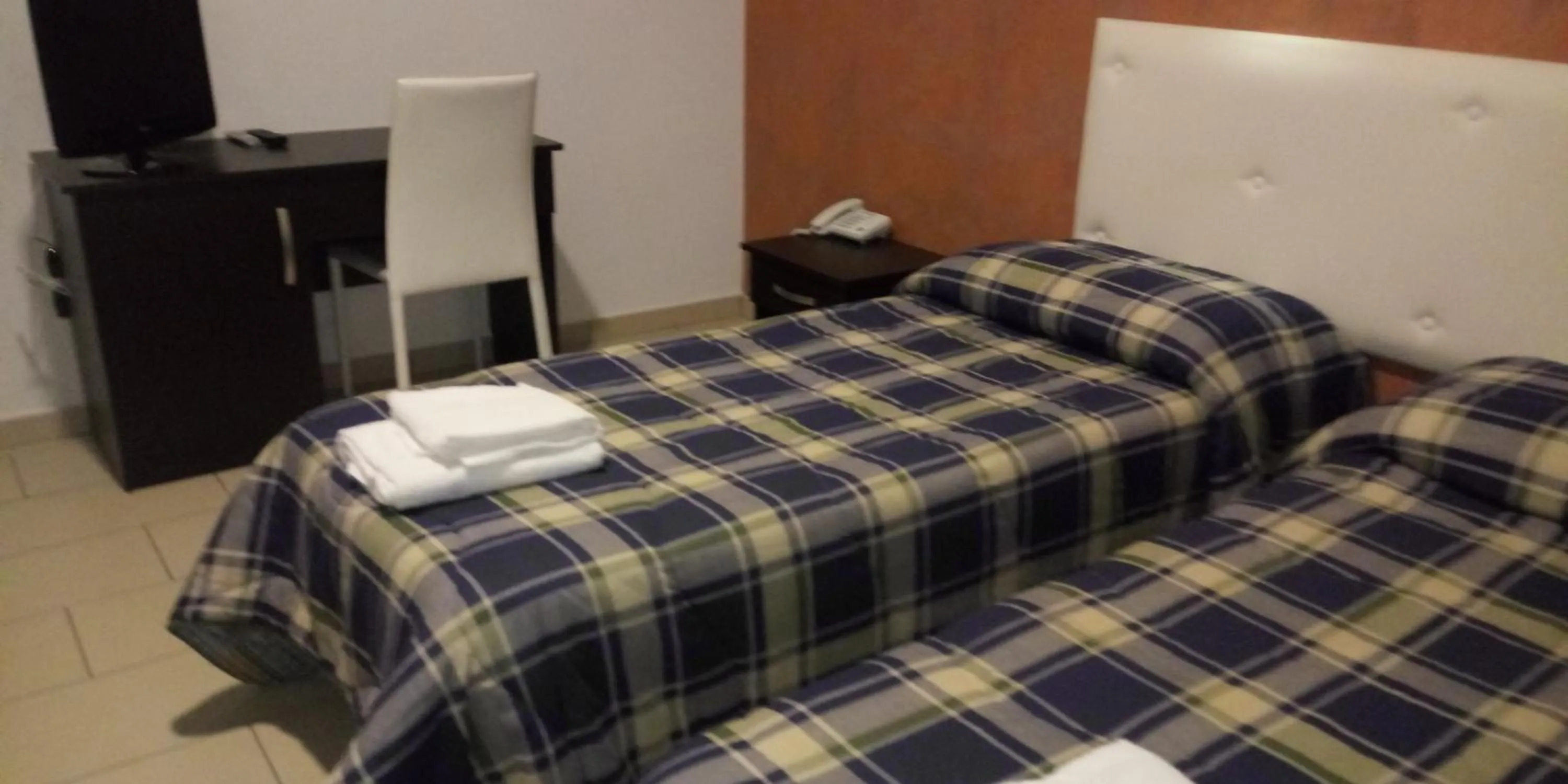 Photo of the whole room, Bed in Hotel 660