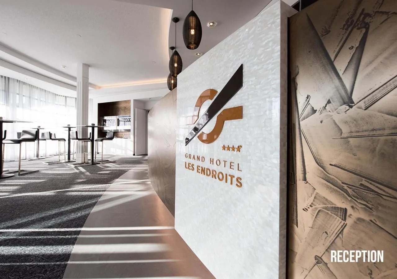 Lobby or reception in Grand Hôtel Les Endroits
