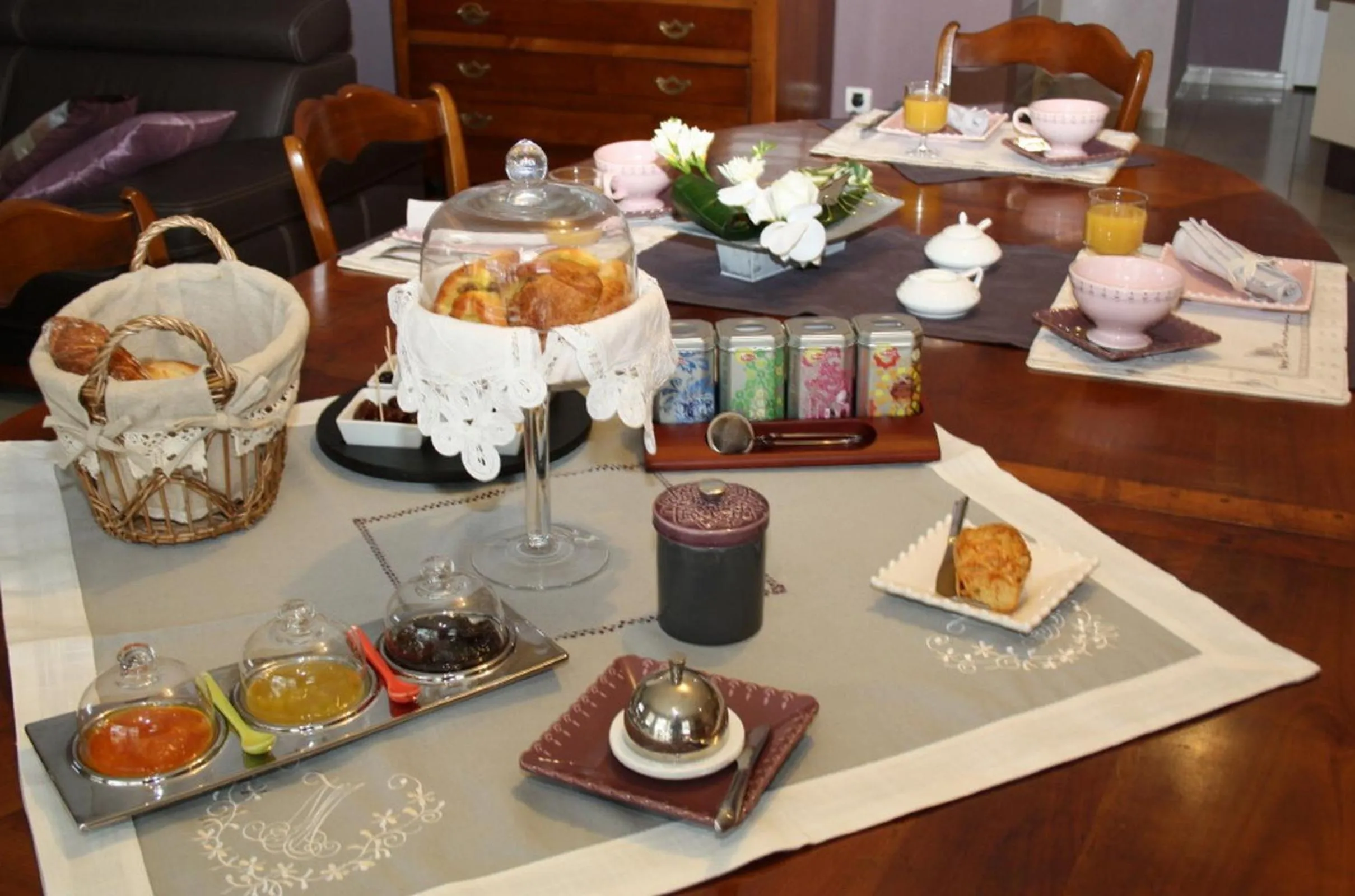 Breakfast in Jardin du Levant