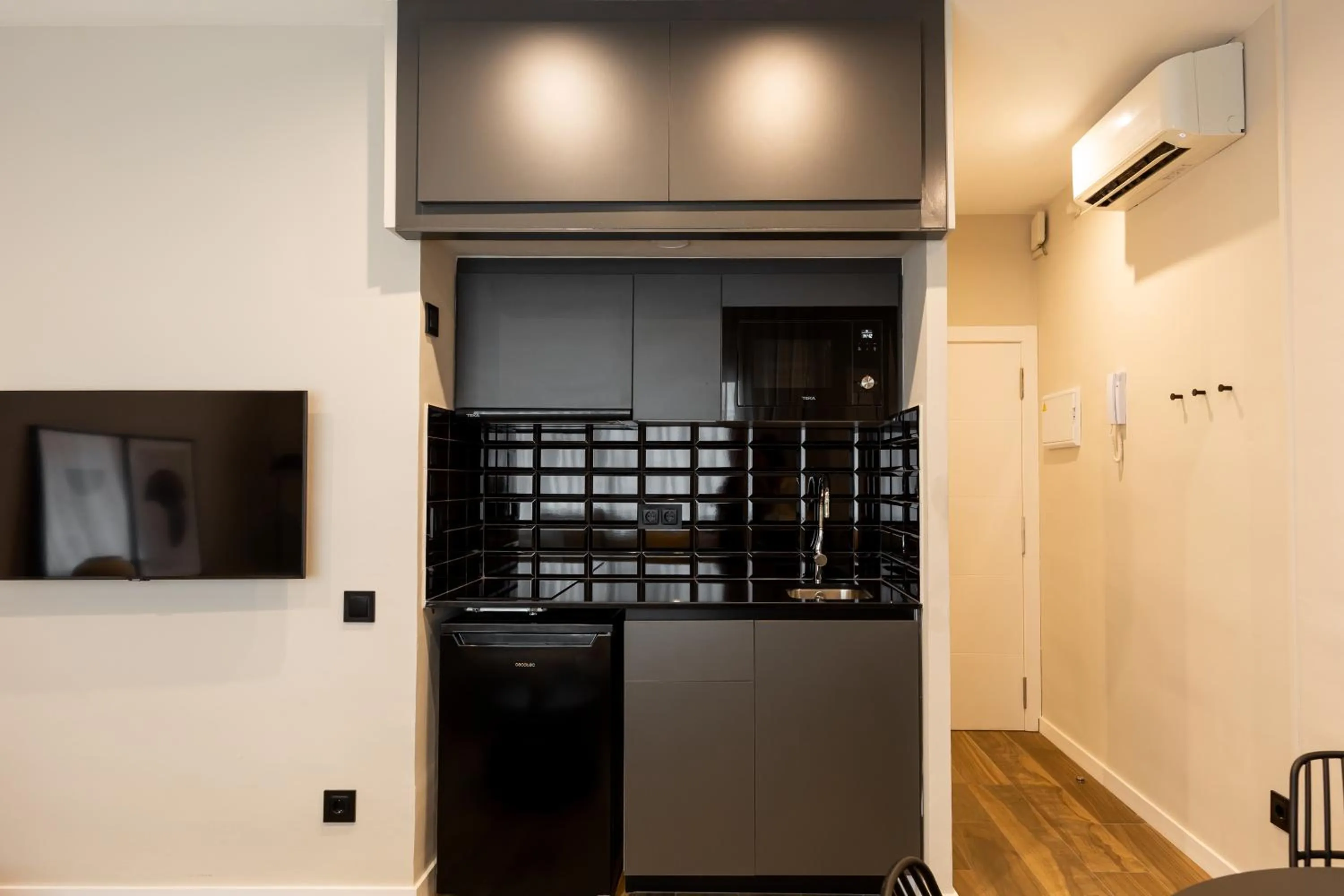 kitchen in Apartamentos Laforja